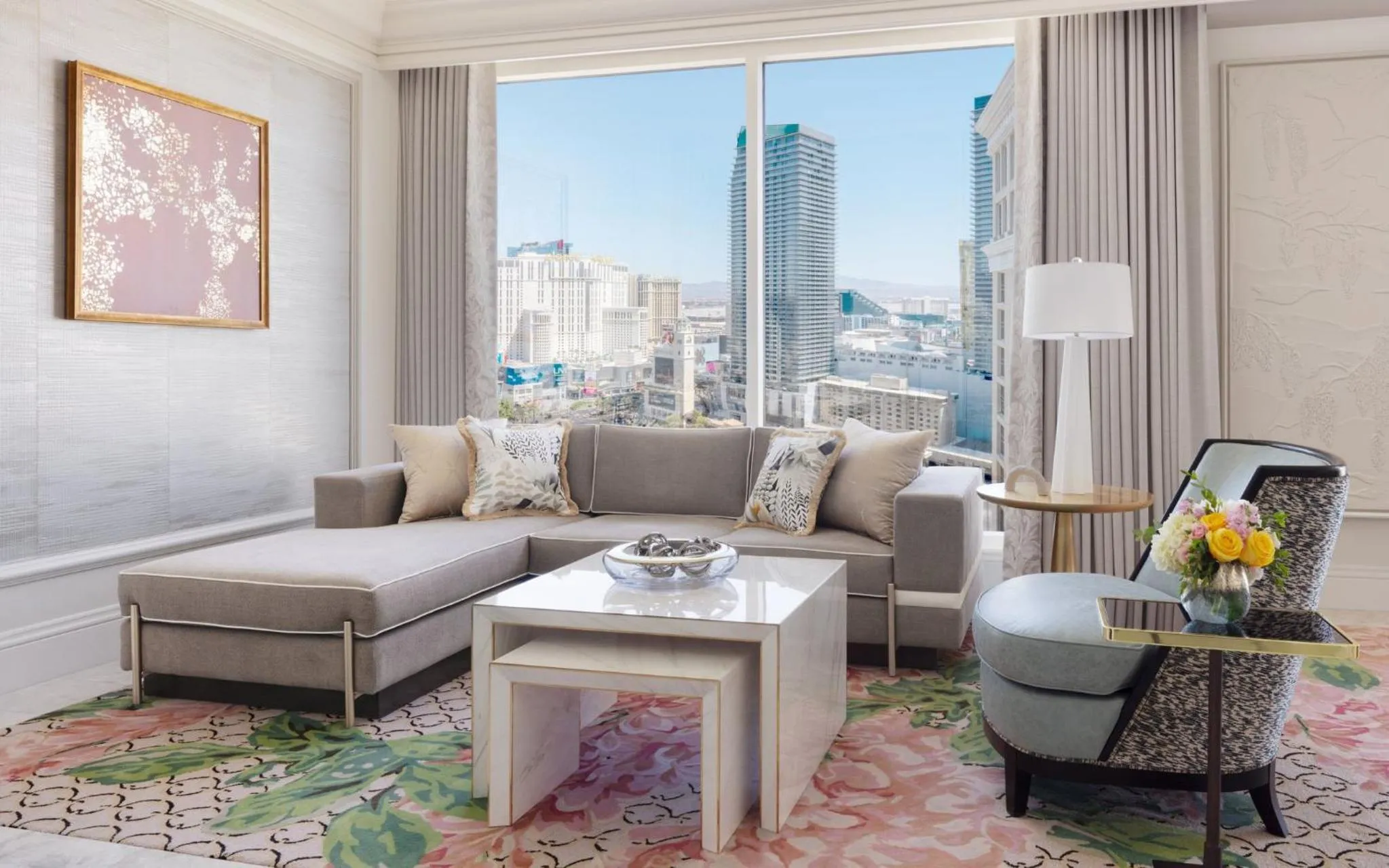 Photo of the whole room in Bellagio