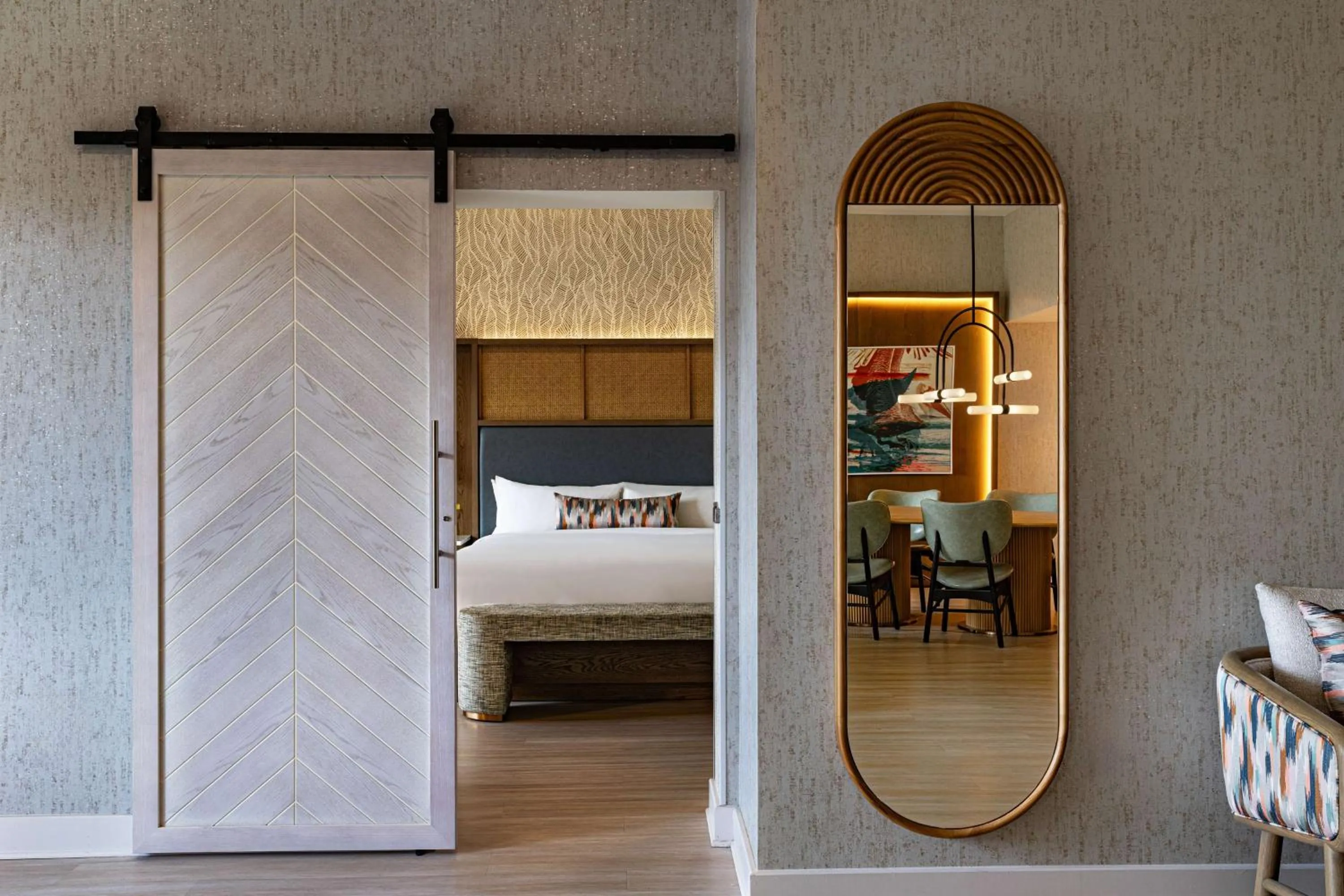 Photo of the whole room, Bed in Sonesta Resort Hilton Head Island