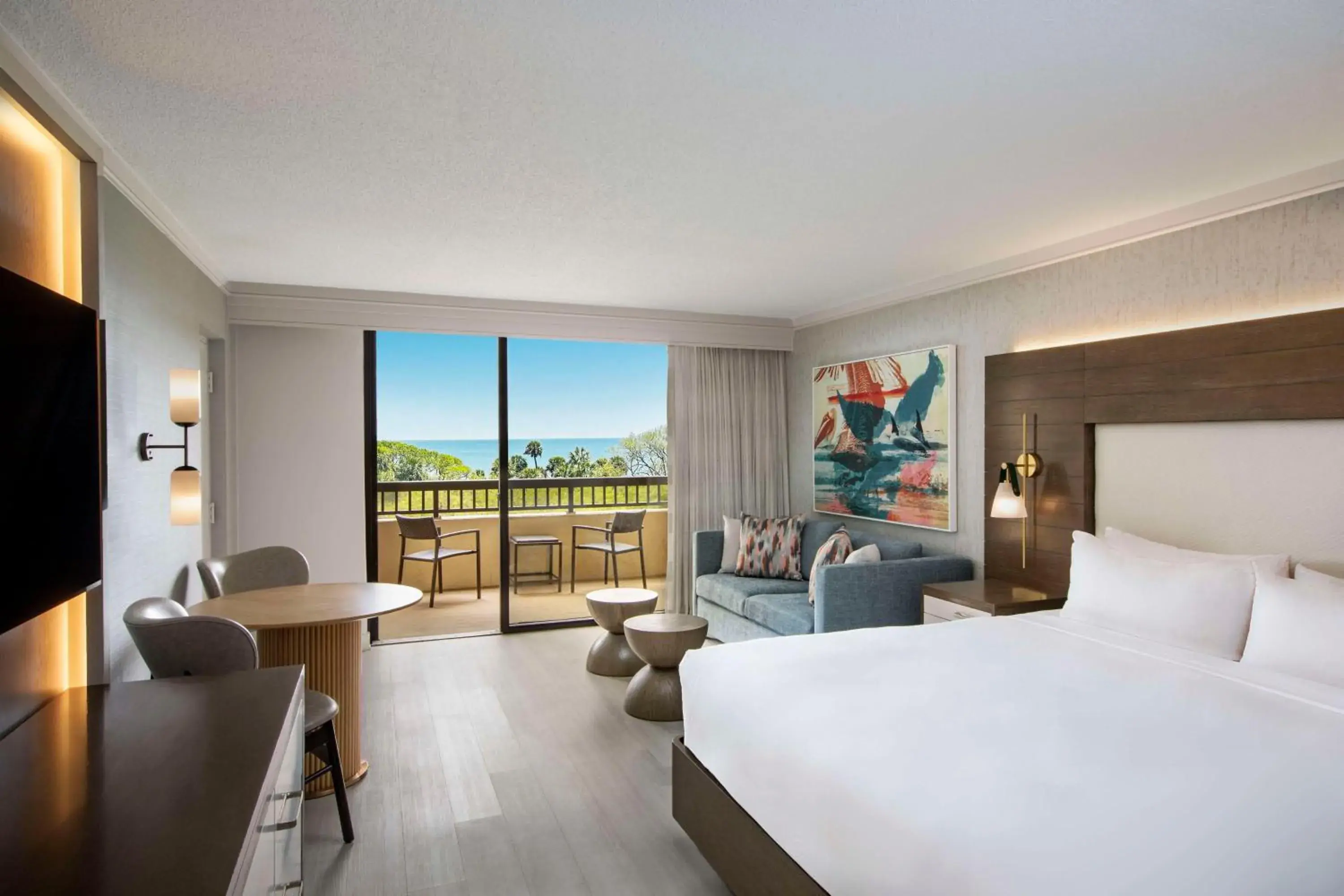 Horizon Room – King – Sofa Bed in Sonesta Resort Hilton Head Island Horizon Room – King – Sofa Bed in Sonesta Resort Hilton Head Island