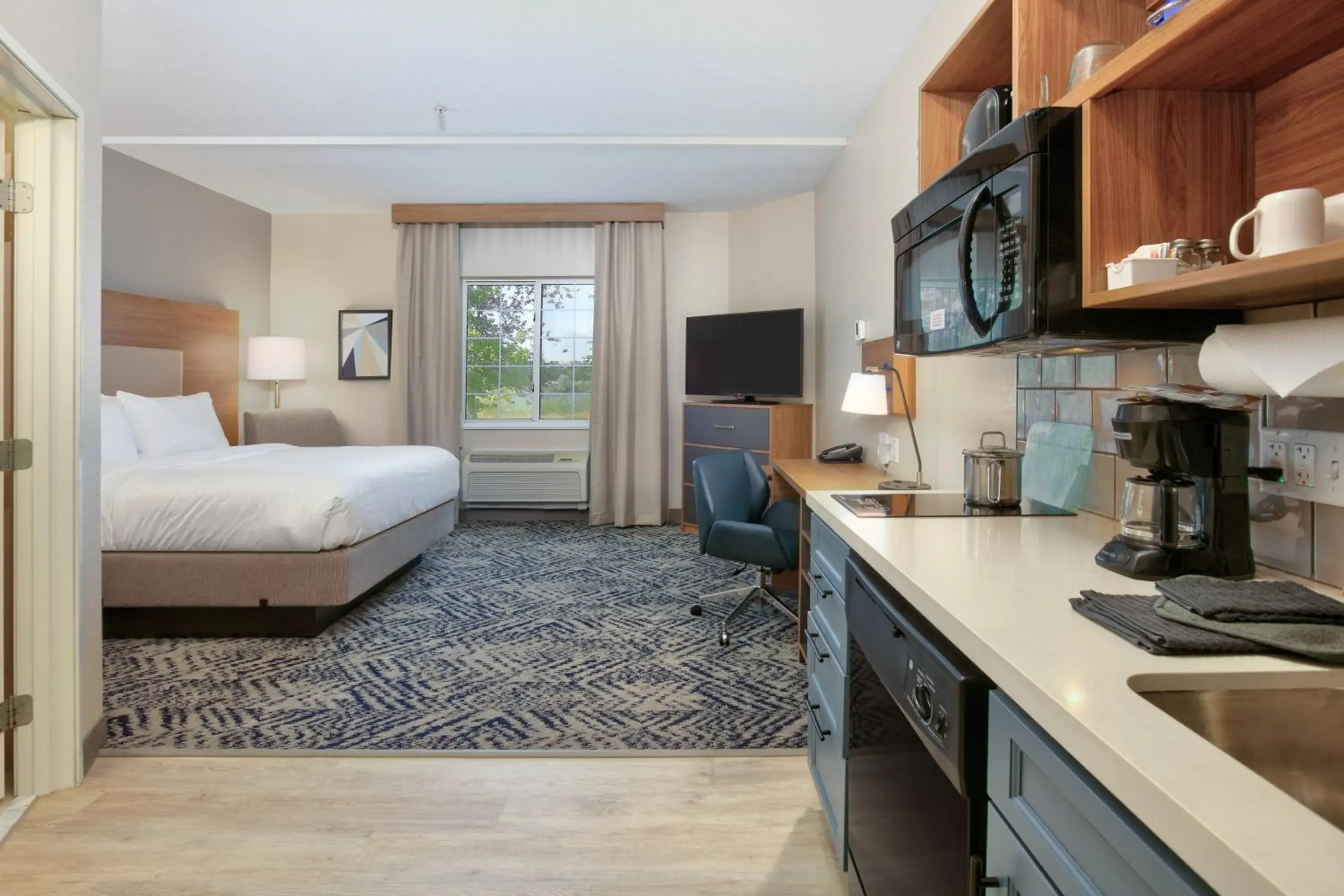 Studio Queen Suite in Candlewood Suites Idaho Falls by IHG Studio Queen Suite in Candlewood Suites Idaho Falls by IHG