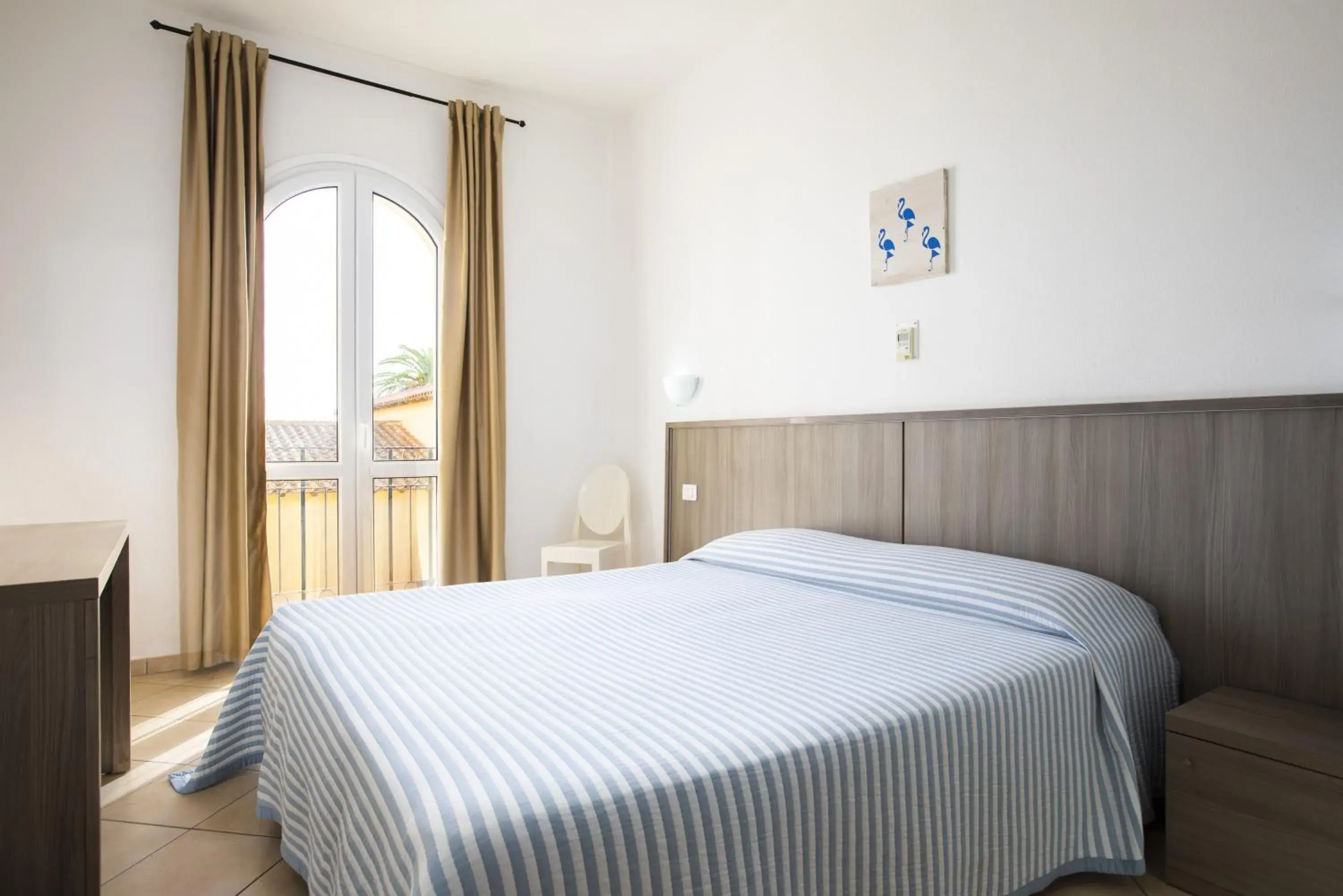 Comfort Double or Twin Room - single occupancy in MuMA Hostel Comfort Double or Twin Room - single occupancy in MuMA Hostel