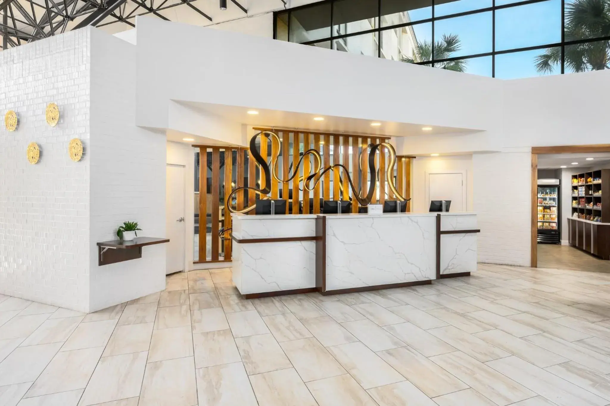 Property building in Crowne Plaza Jacksonville Airport I-95N by IHG Property building in Crowne Plaza Jacksonville Airport I-95N by IHG