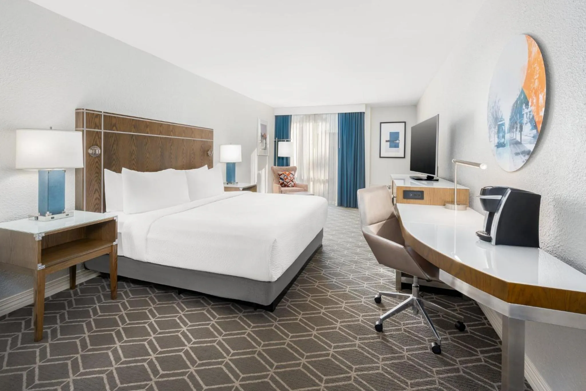 Photo of the whole room, Bed in Crowne Plaza Jacksonville Airport I-95N by IHG