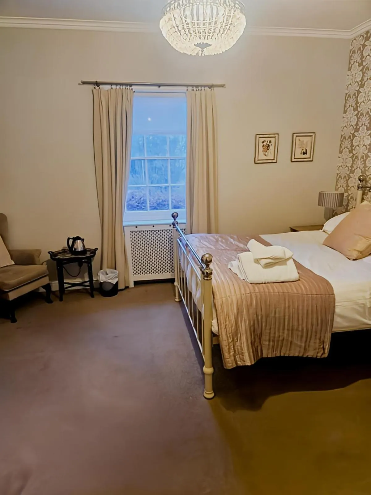 Photo of the whole room, Bed in The Coach House