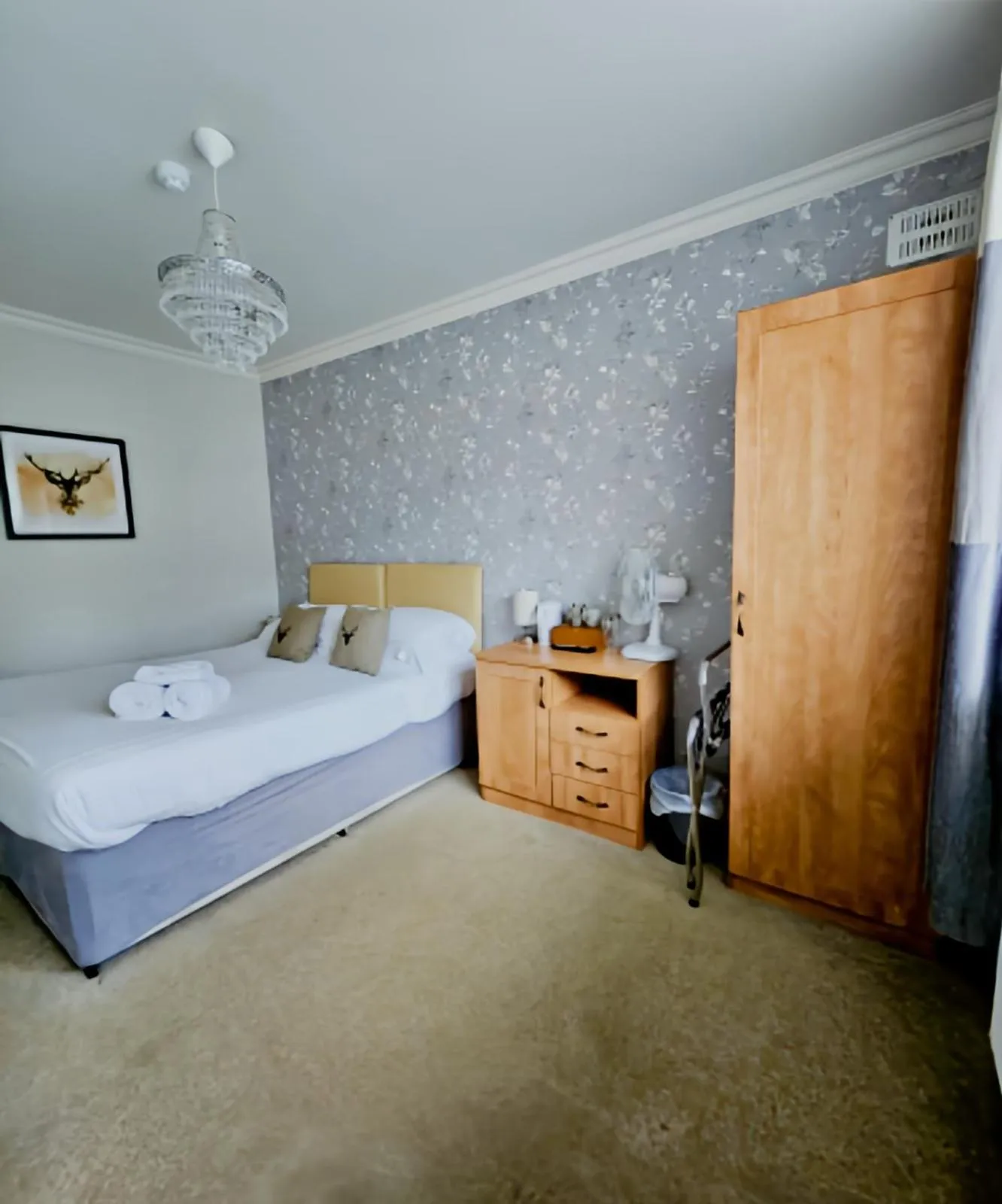 Bedroom, Bed in The Coach House