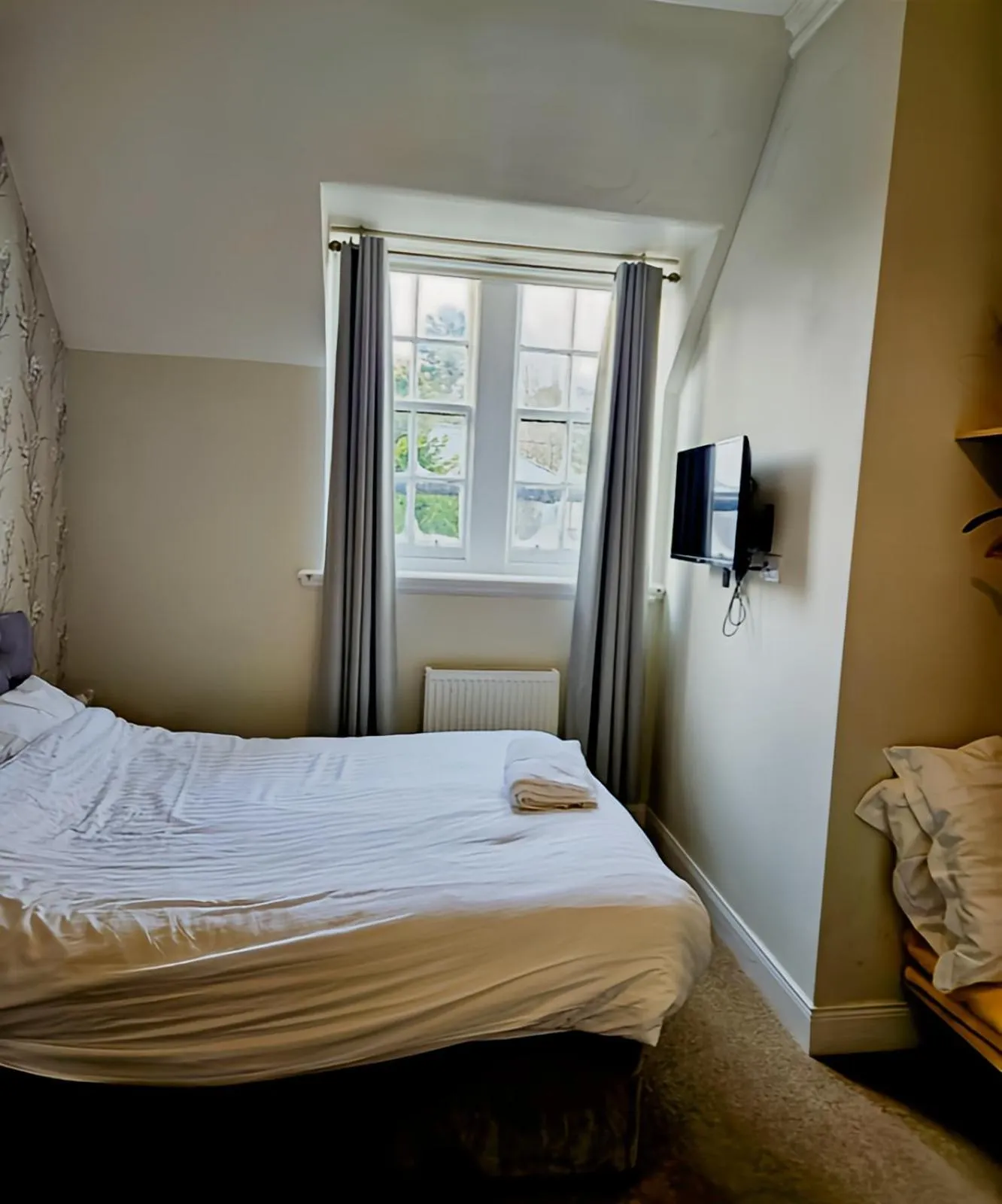 Bed in The Coach House