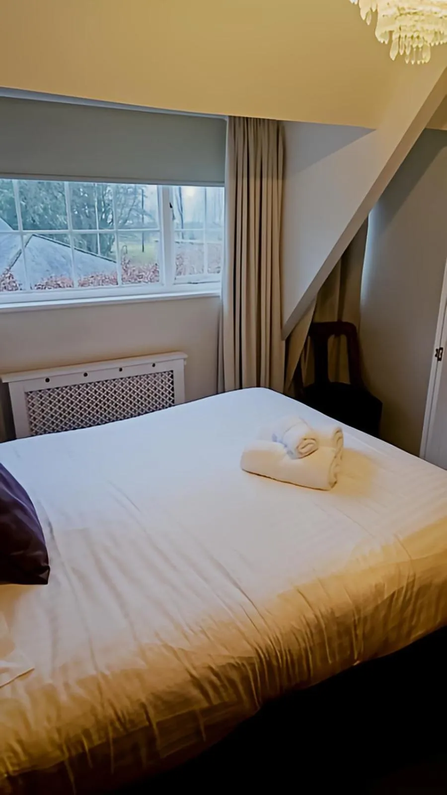 Bedroom, Bed in The Coach House