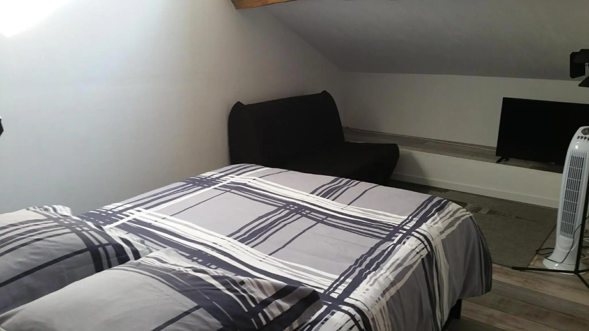 Bed in Chez Laurence