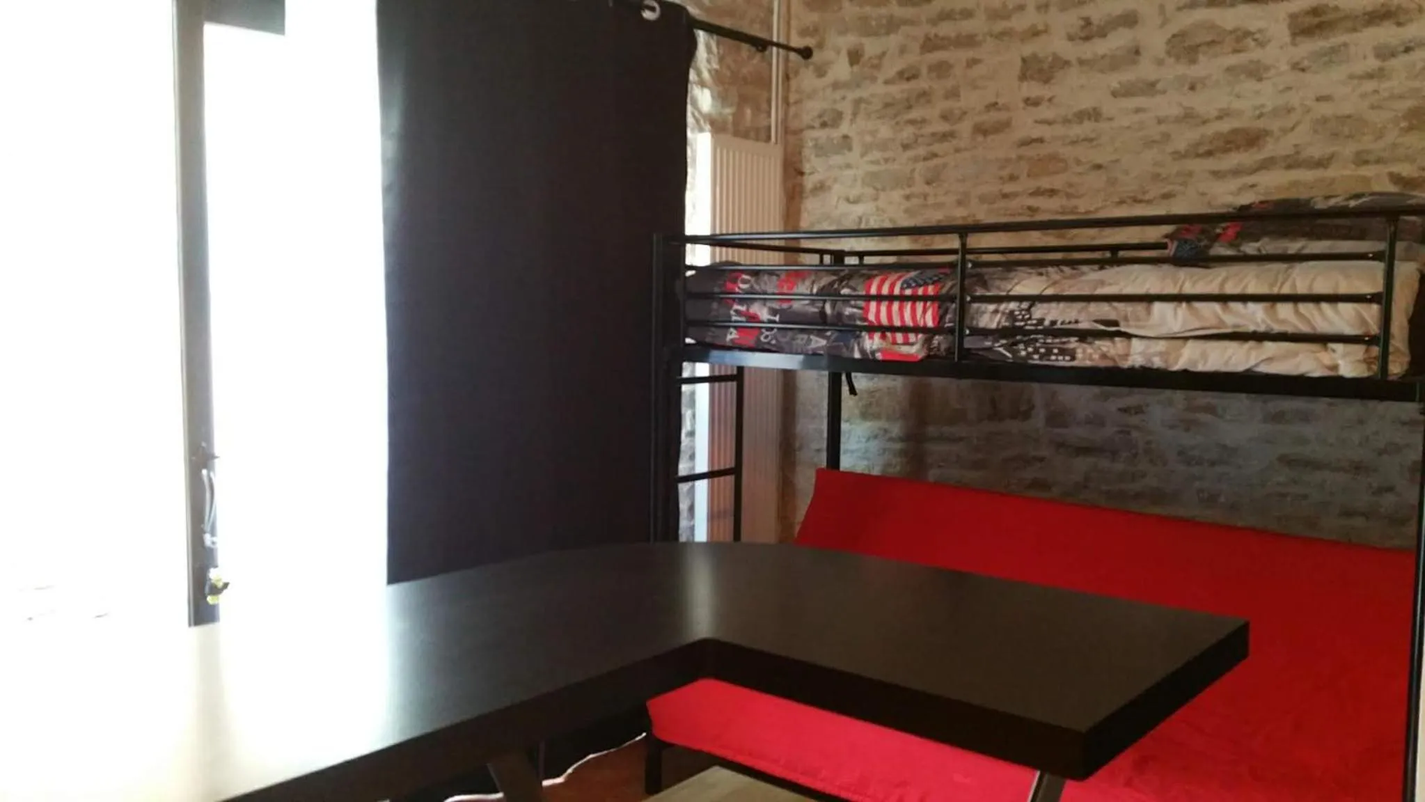 Bed in Chez Laurence