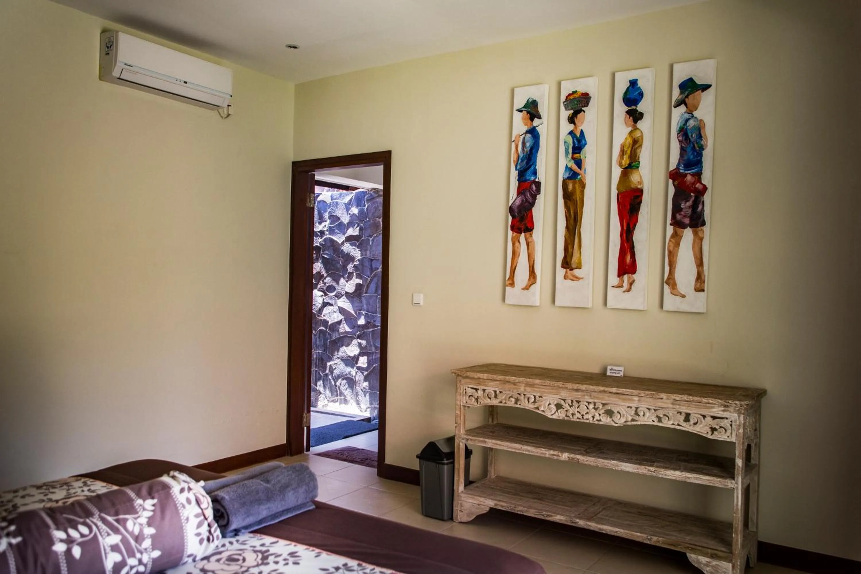 Bedroom, Bed in Mimpi Nyata by Phocéa