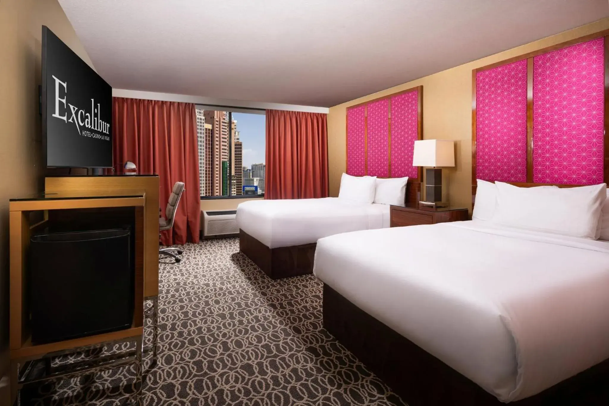 Photo of the whole room, Bed in Excalibur Photo of the whole room, Bed in Excalibur