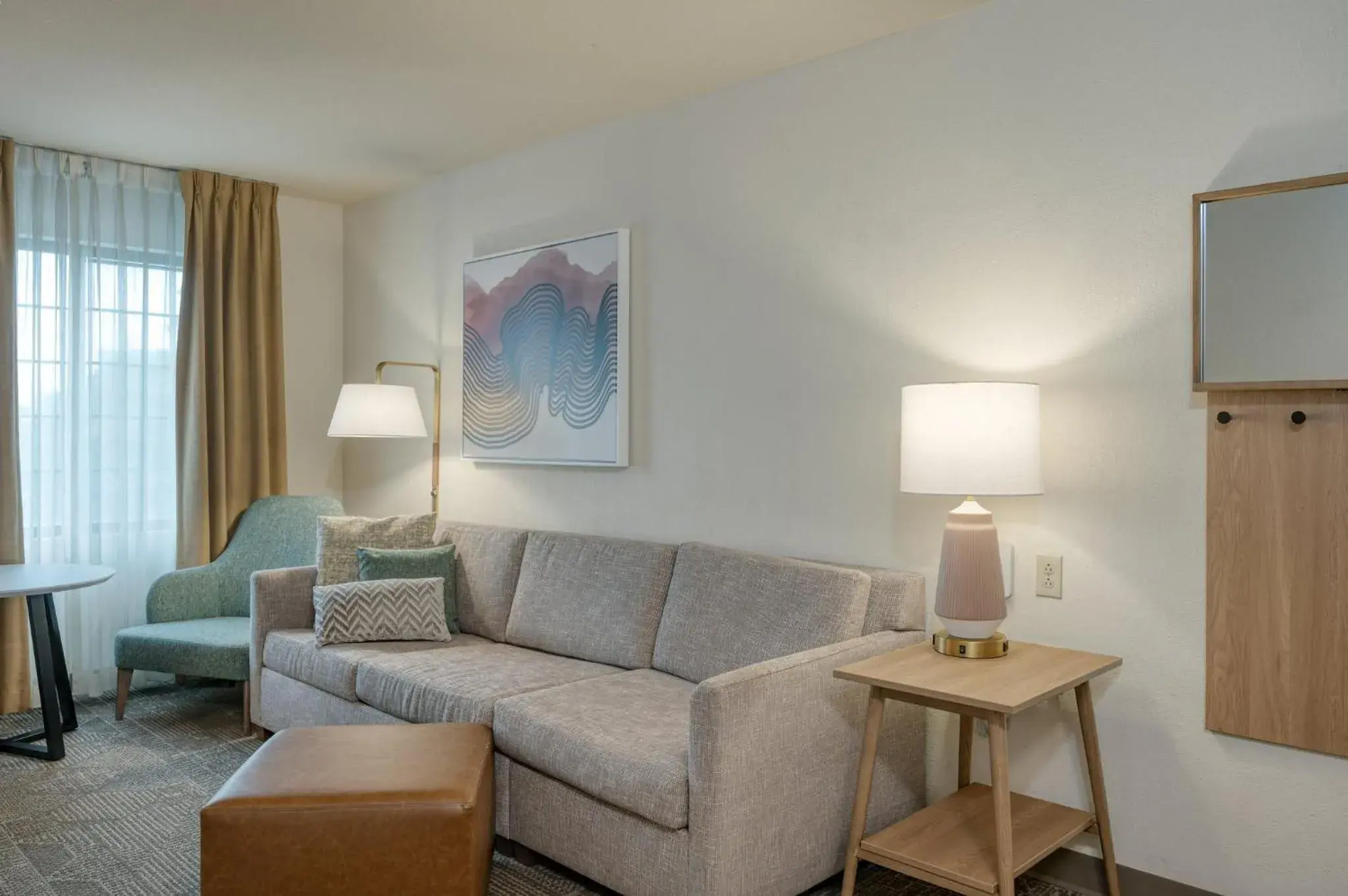 One Bedroom King Room with Hearing Accessibility - Non-Smoking in Staybridge Suites Allentown Airport Lehigh Valley by IHG One Bedroom King Room with Hearing Accessibility - Non-Smoking in Staybridge Suites Allentown Airport Lehigh Valley by IHG