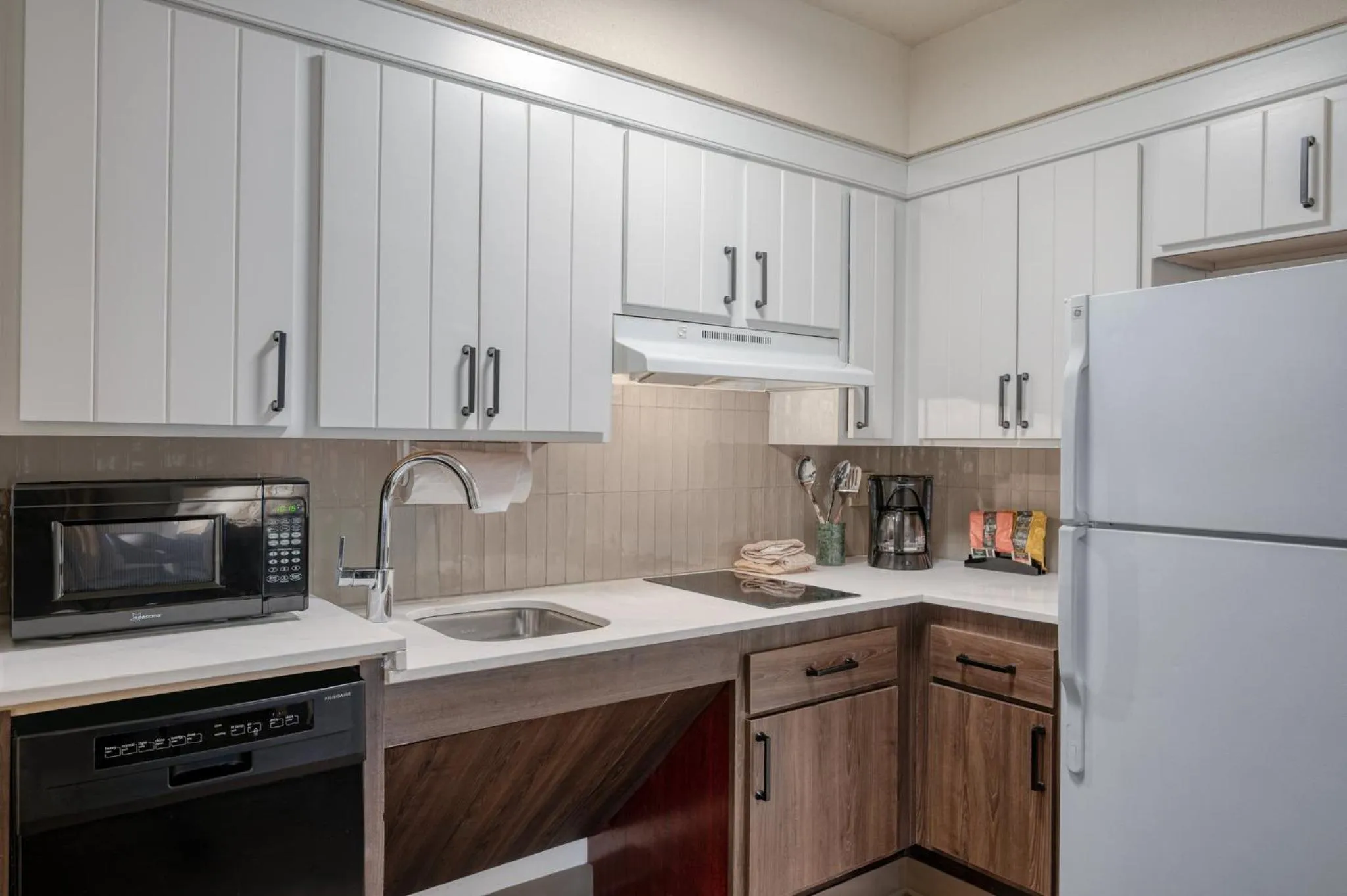 Photo of the whole room in Staybridge Suites Allentown Airport Lehigh Valley by IHG