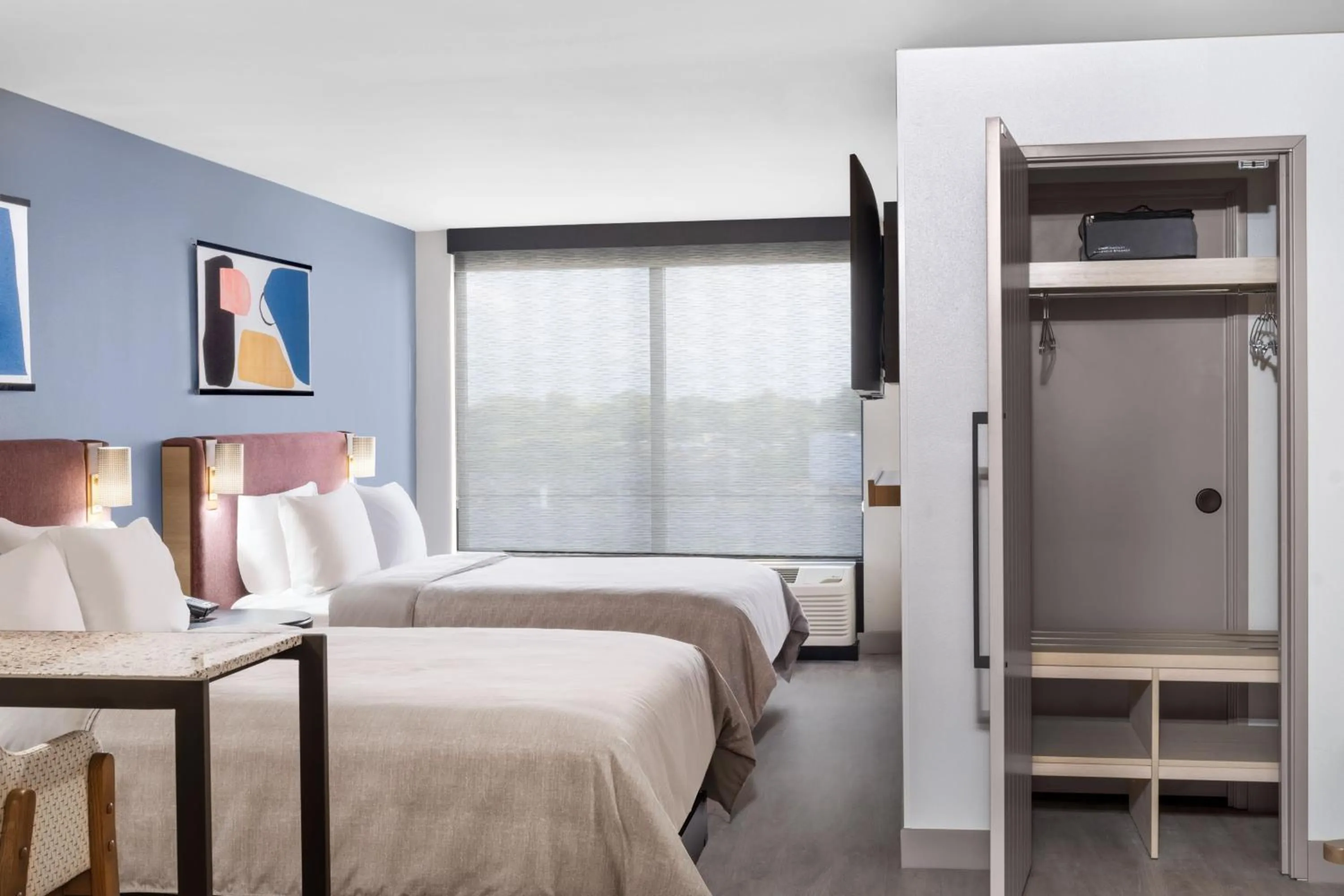 Photo of the whole room, Bed in Atwell Suites Austin Airport by IHG