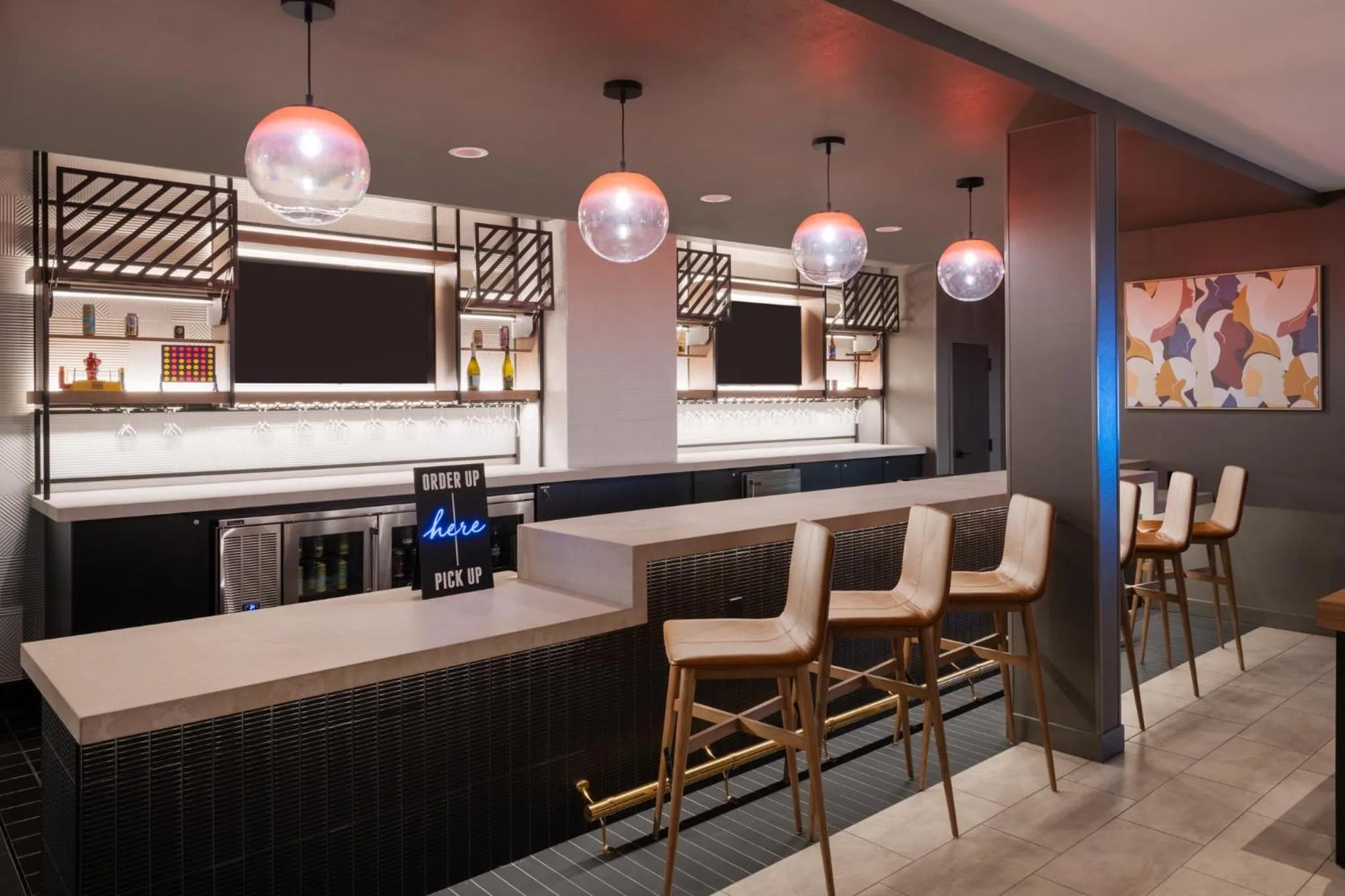 Restaurant/places to eat in Atwell Suites Austin Airport by IHG