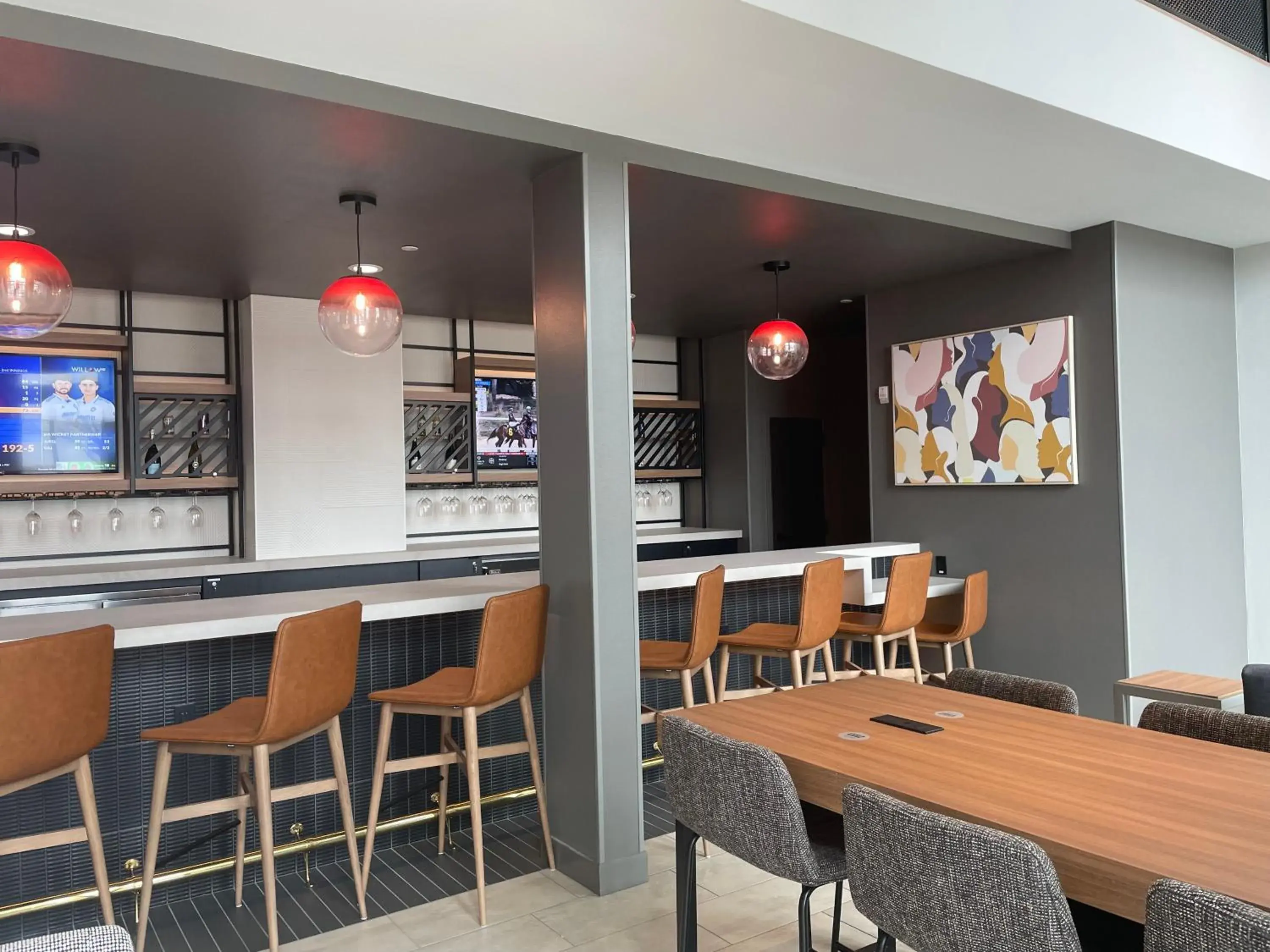 Lounge or bar in Atwell Suites Austin Airport by IHG Lounge or bar in Atwell Suites Austin Airport by IHG