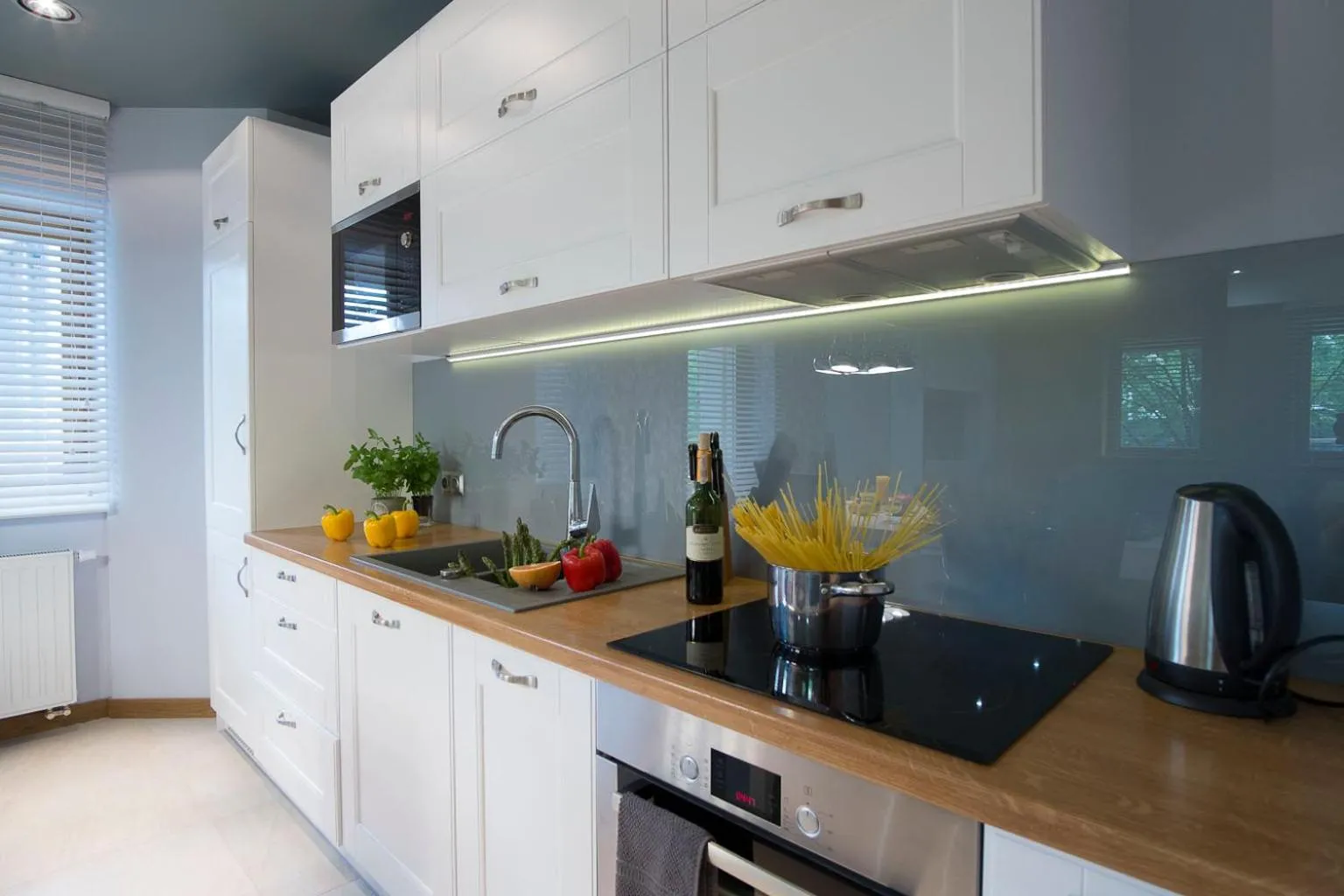Kitchen or kitchenette in Apart-Center Pod Orłem II