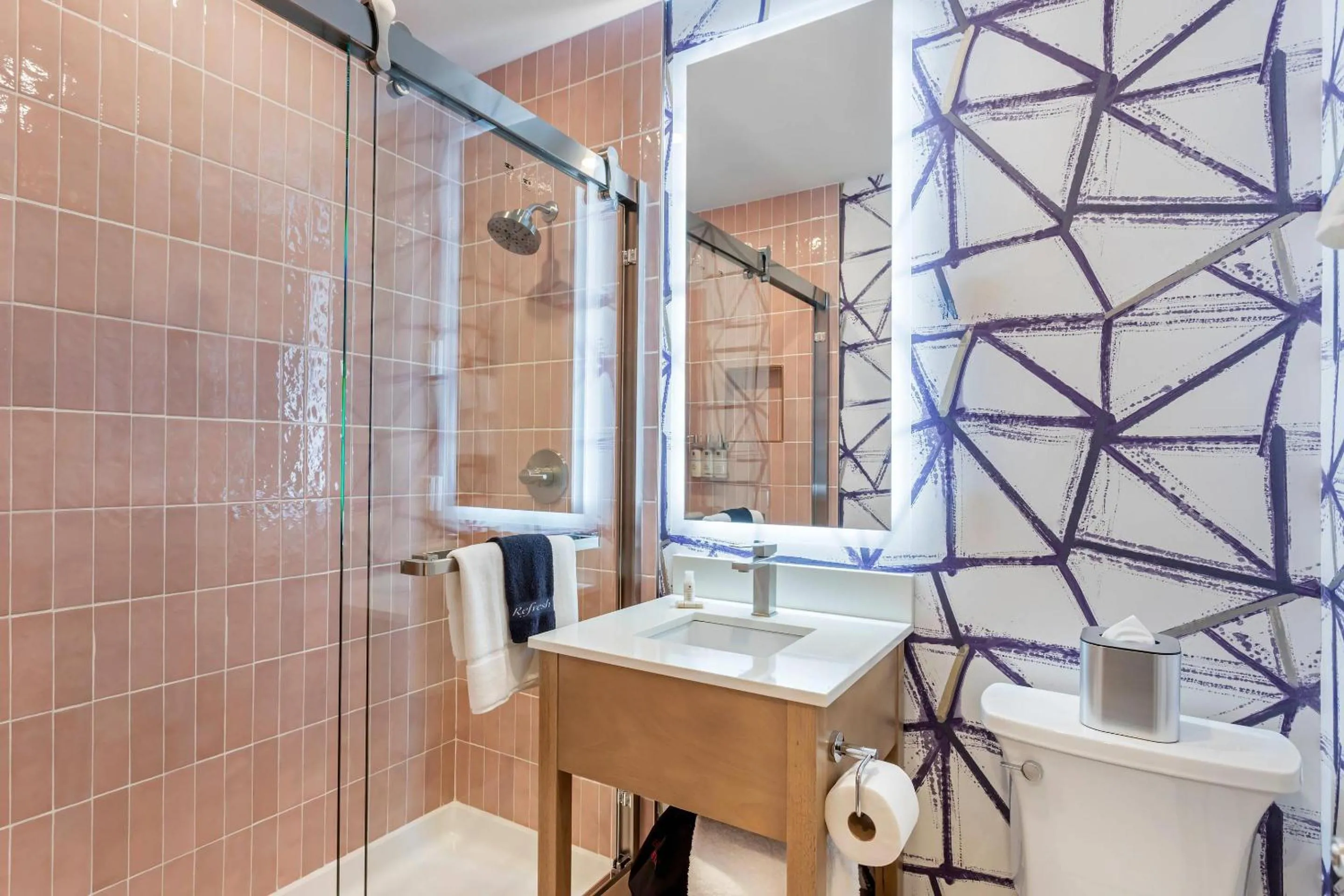 Bedroom in The Mayfair Hotel Times Square, an Ascend Collection
