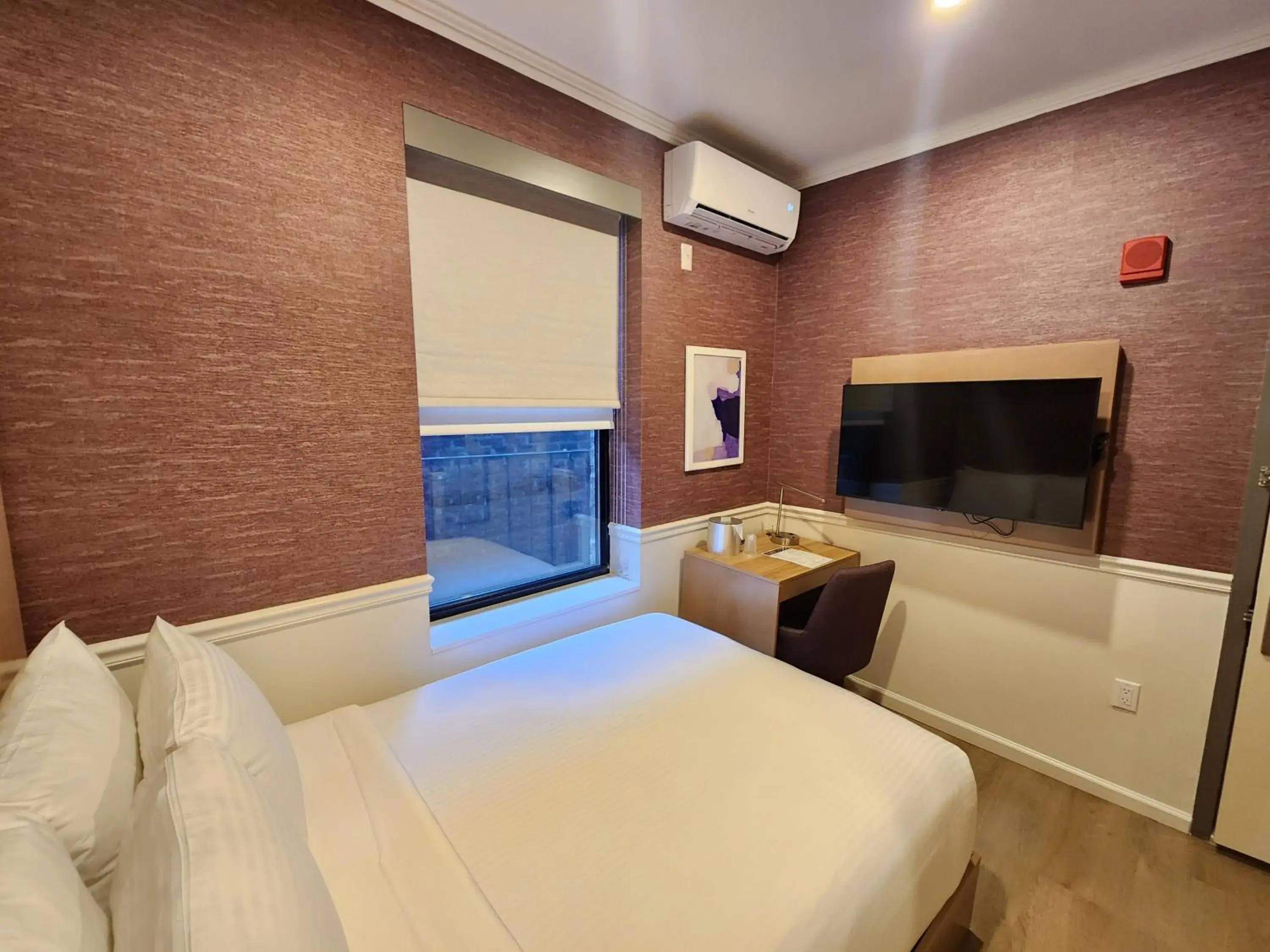 Boutique Standard in The Mayfair Hotel Times Square, an Ascend Collection Boutique Standard in The Mayfair Hotel Times Square, an Ascend Collection