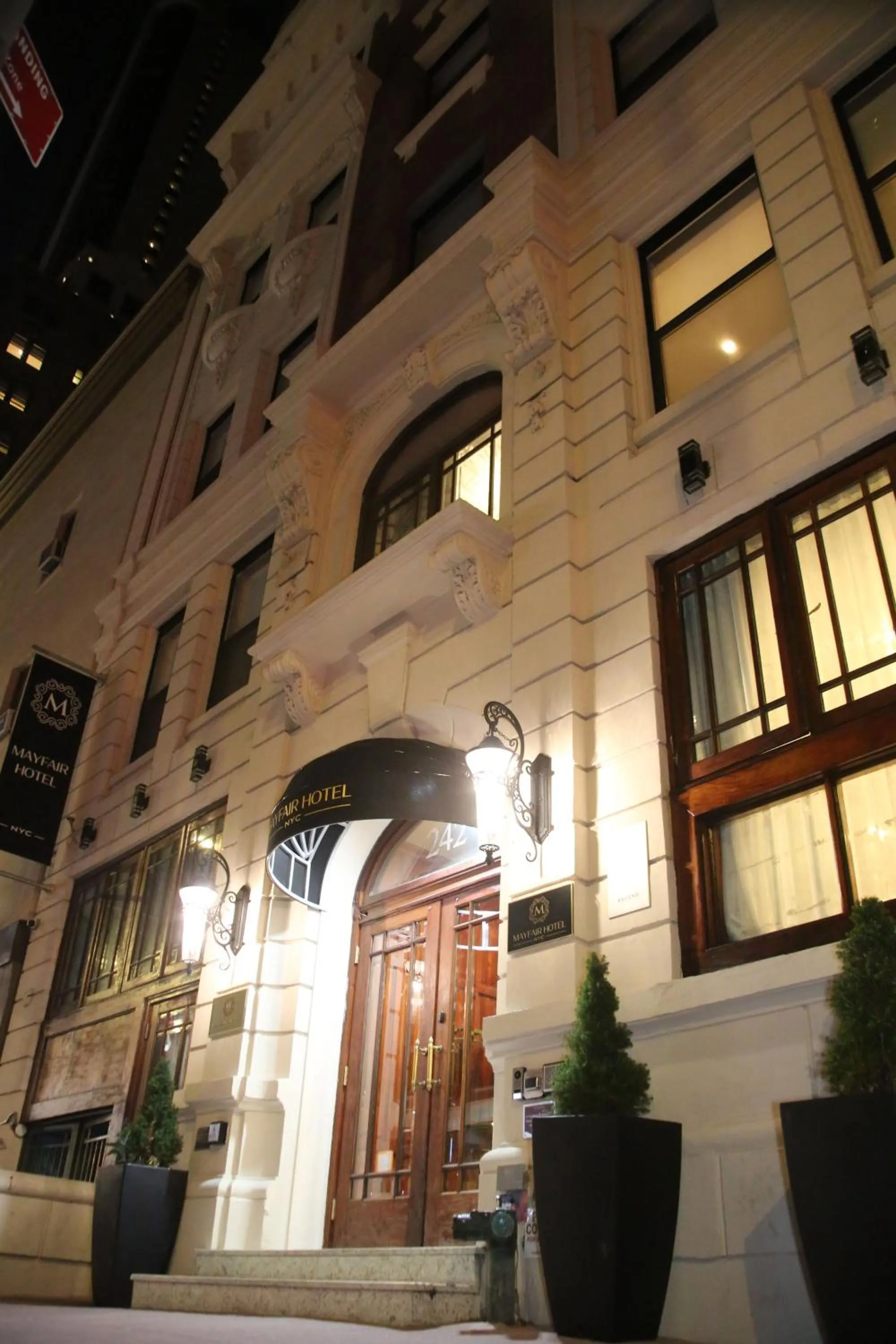 Property building in The Mayfair Hotel Times Square, Ascend Hotel Collection