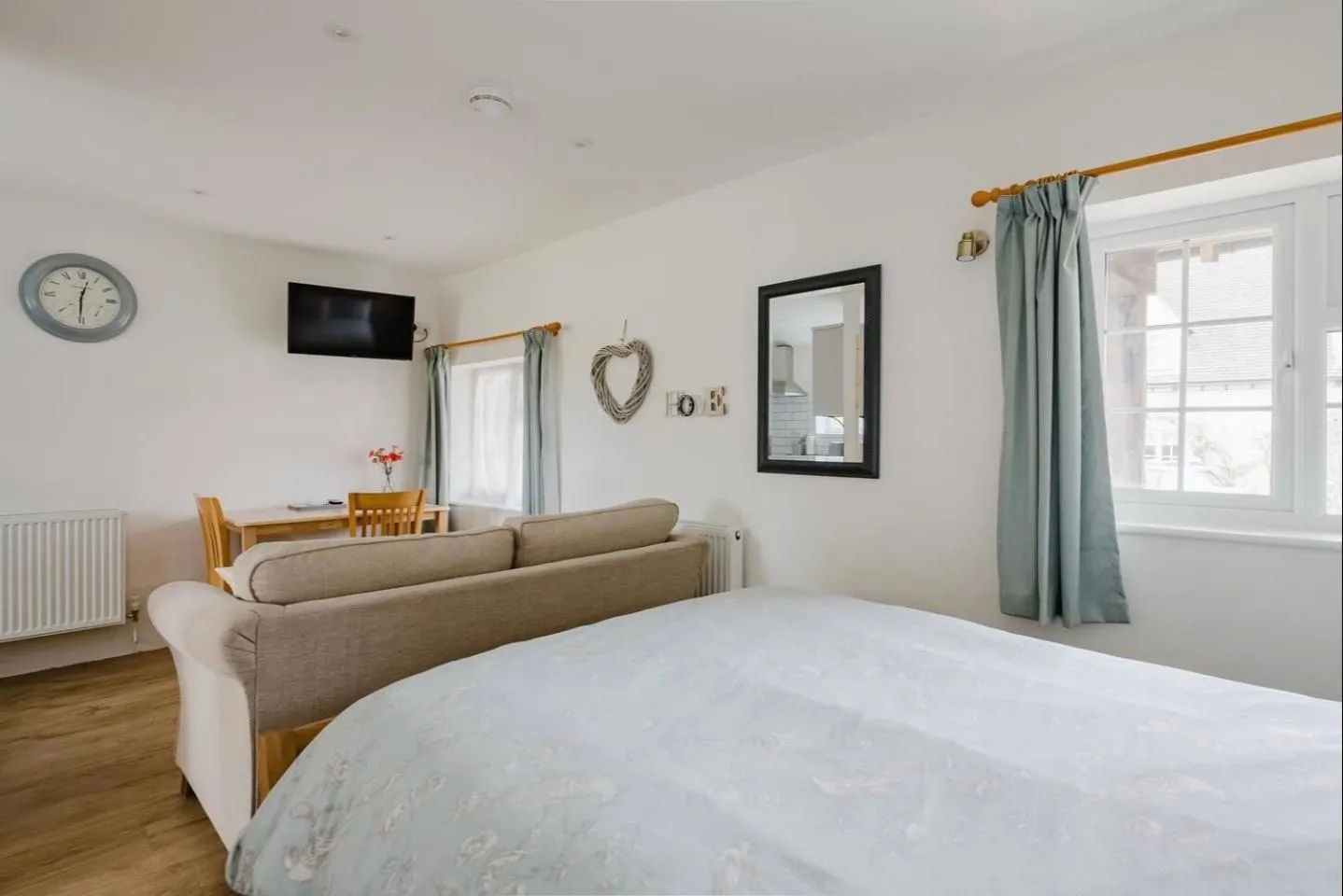 Bed in Great Sampford B&B Sorrells farm