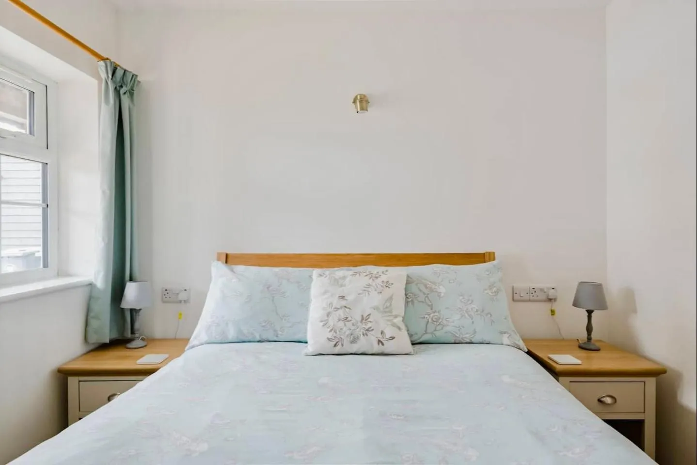 Bed in Great Sampford B&B Sorrells farm