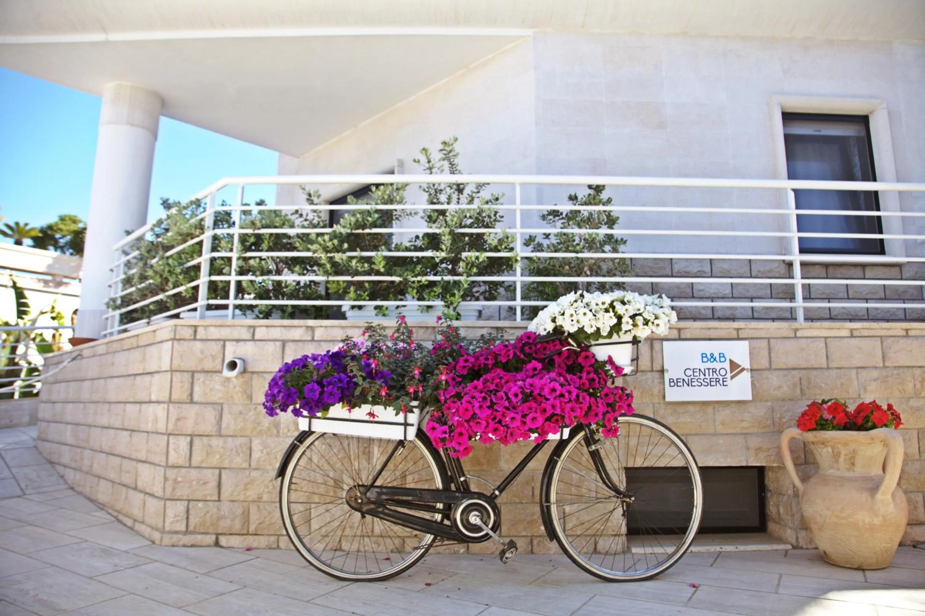 Property building in Foglie D' Acqua