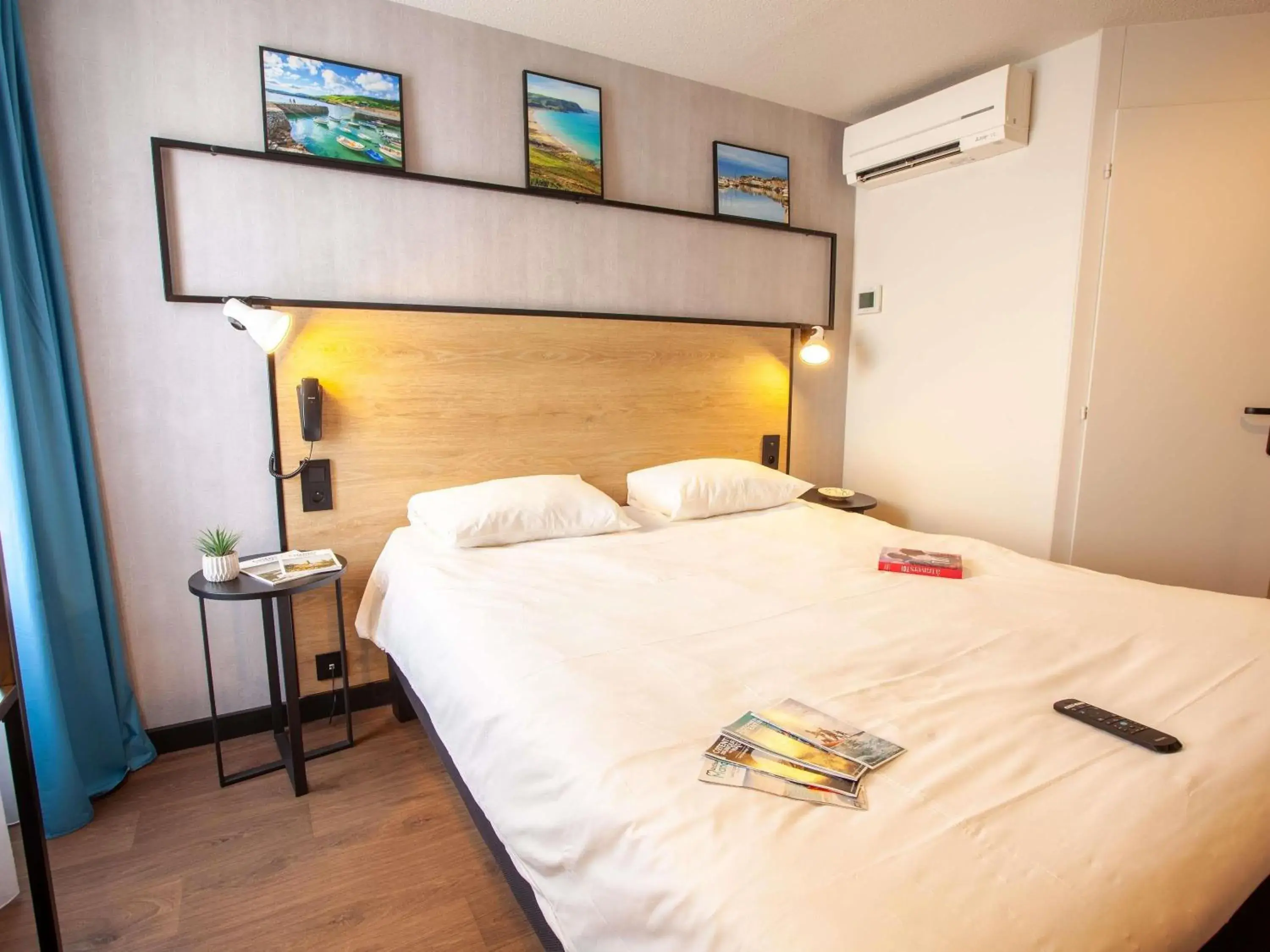 Standard Double Room in ibis Cherbourg La Glacerie Standard Double Room in ibis Cherbourg La Glacerie