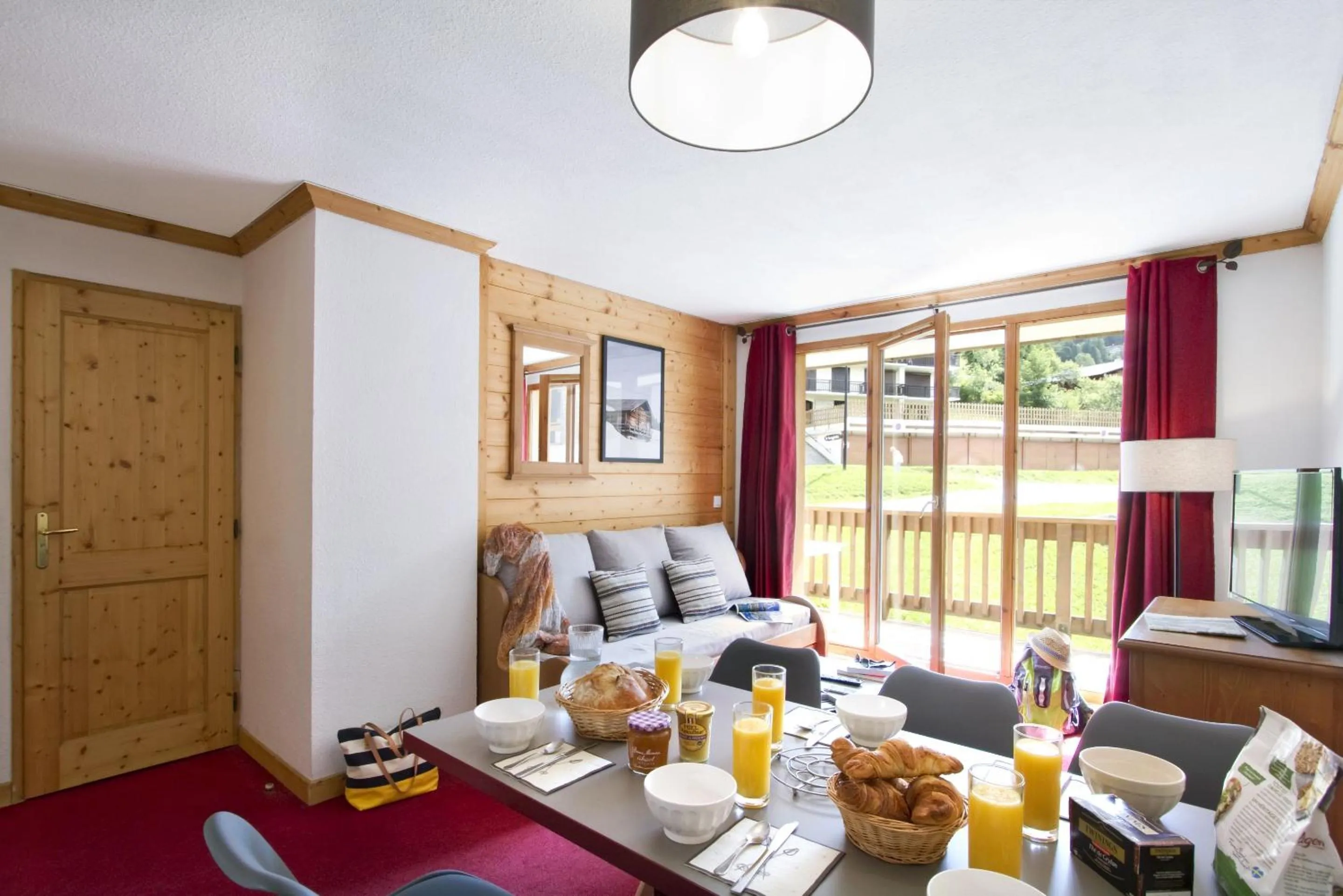 Dining area in Résidence Odalys Le Village