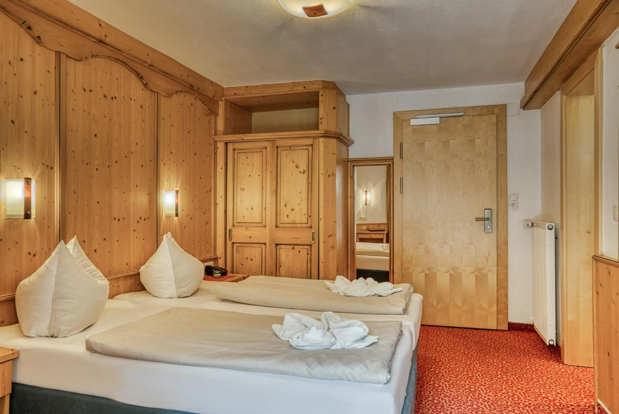 Bedroom, Bed in SonnenHOF hotel gerlos centrum