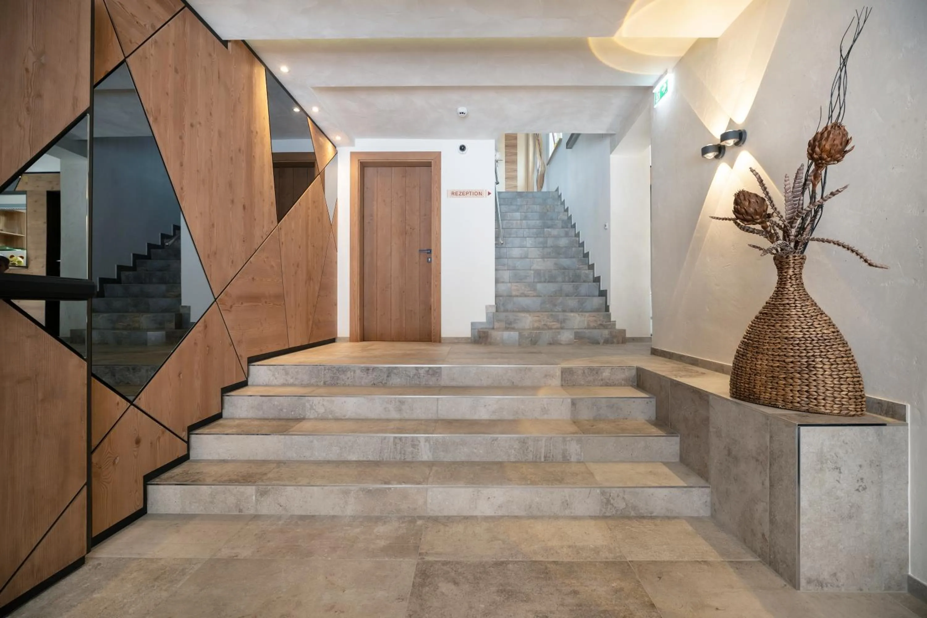 Facade/entrance in SonnenHOF hotel gerlos centrum