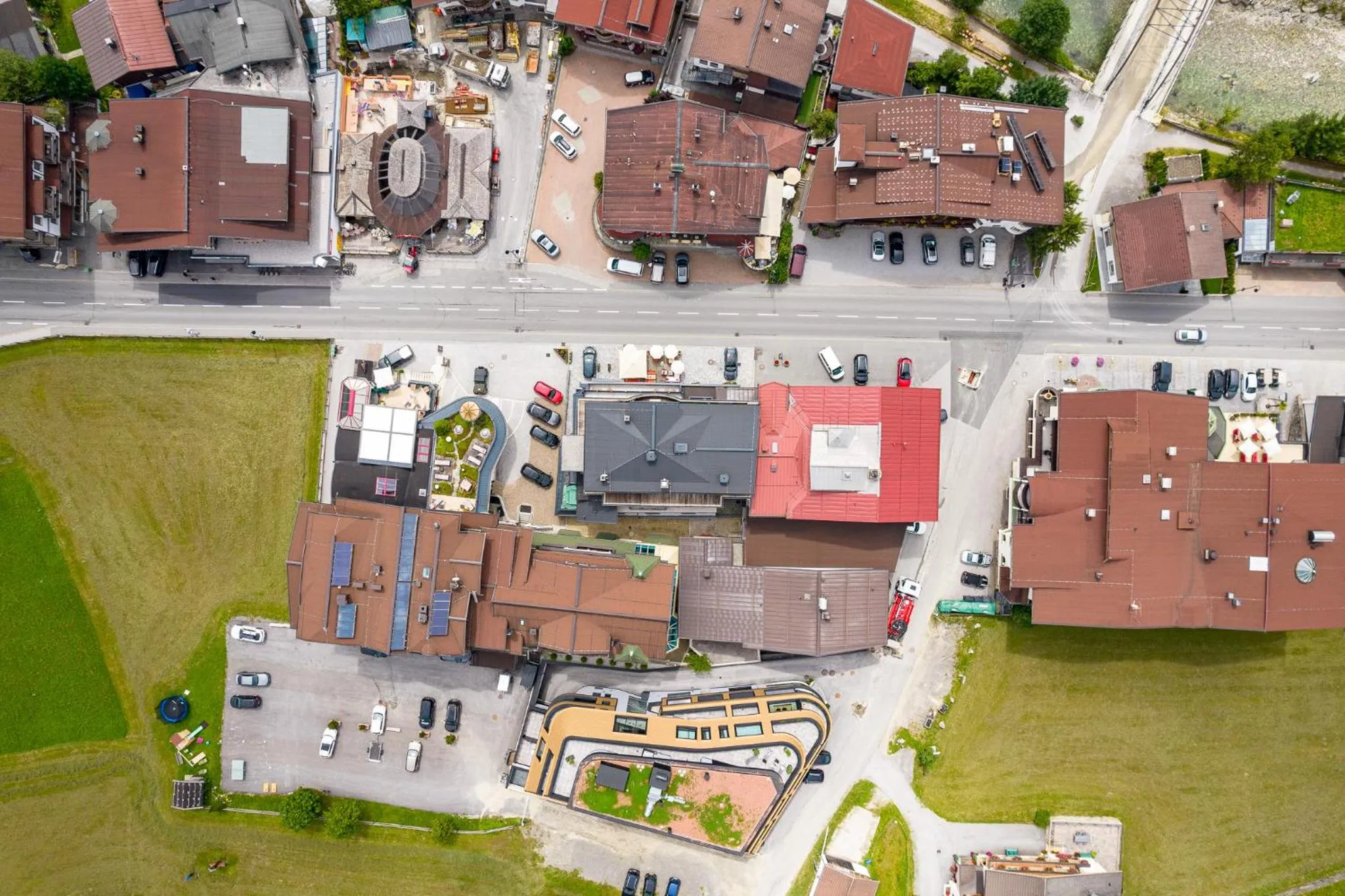 Property building in SonnenHOF hotel gerlos centrum