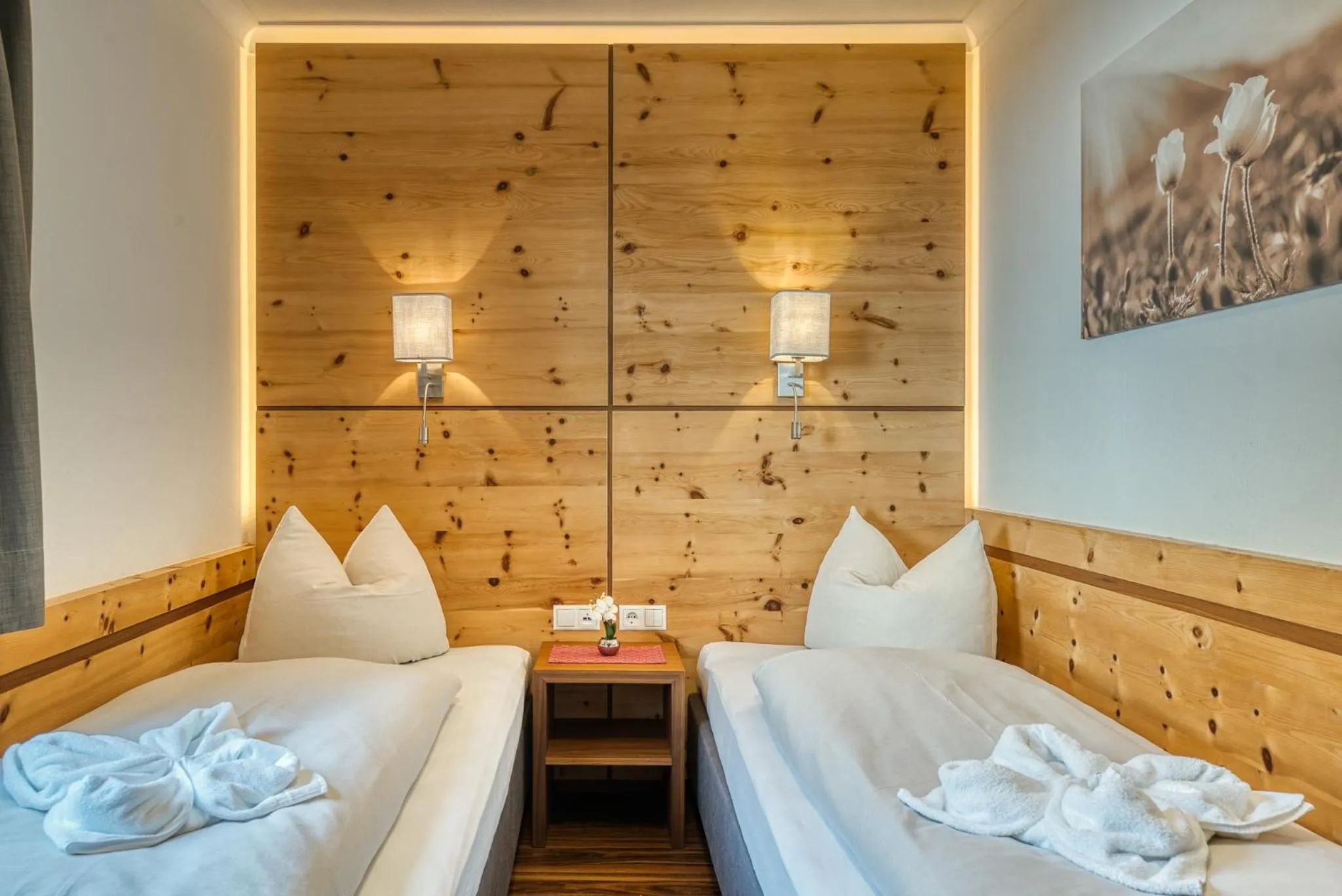 Bedroom, Bed in SonnenHOF hotel gerlos centrum