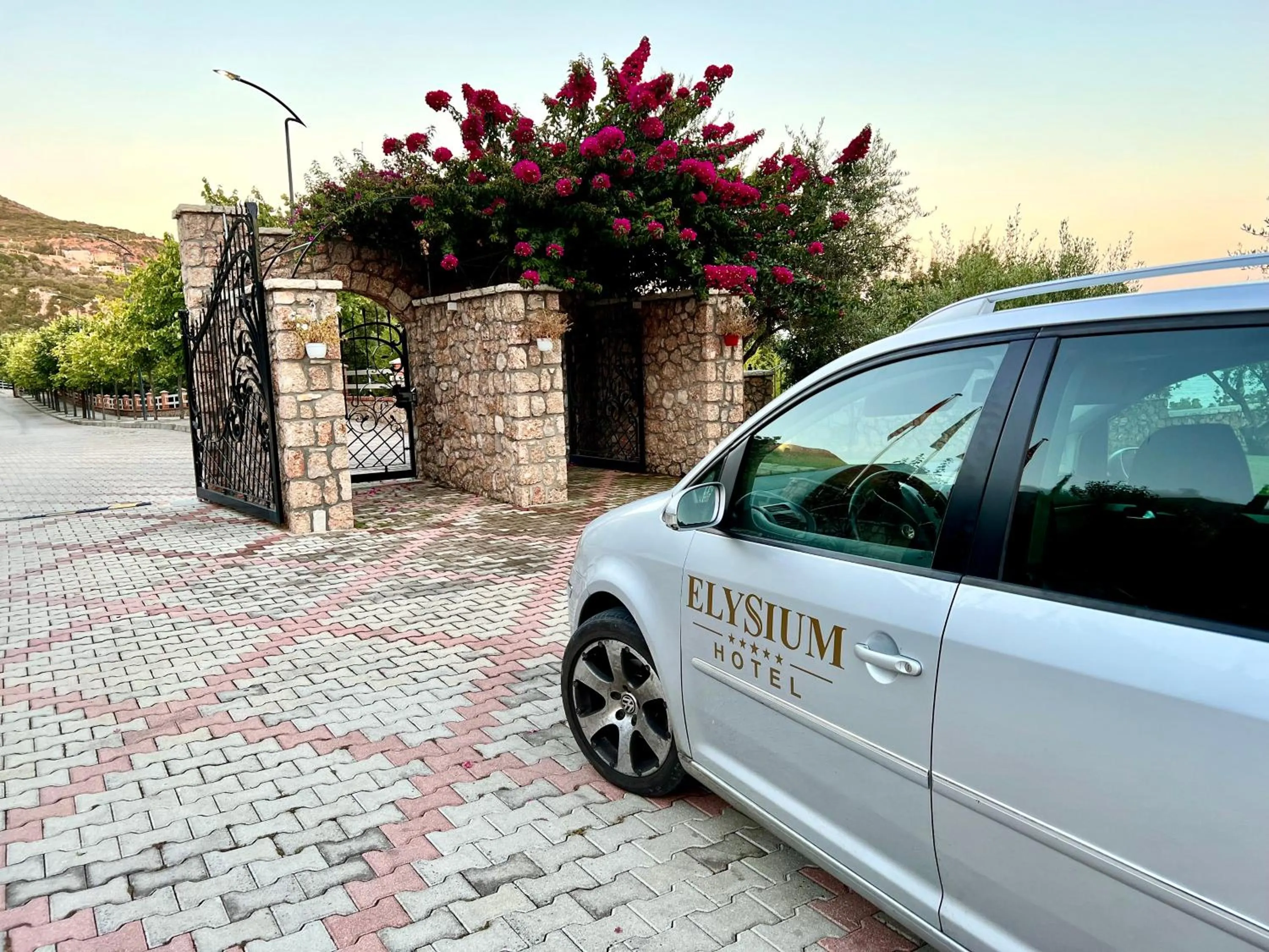 Elysium Hotel
