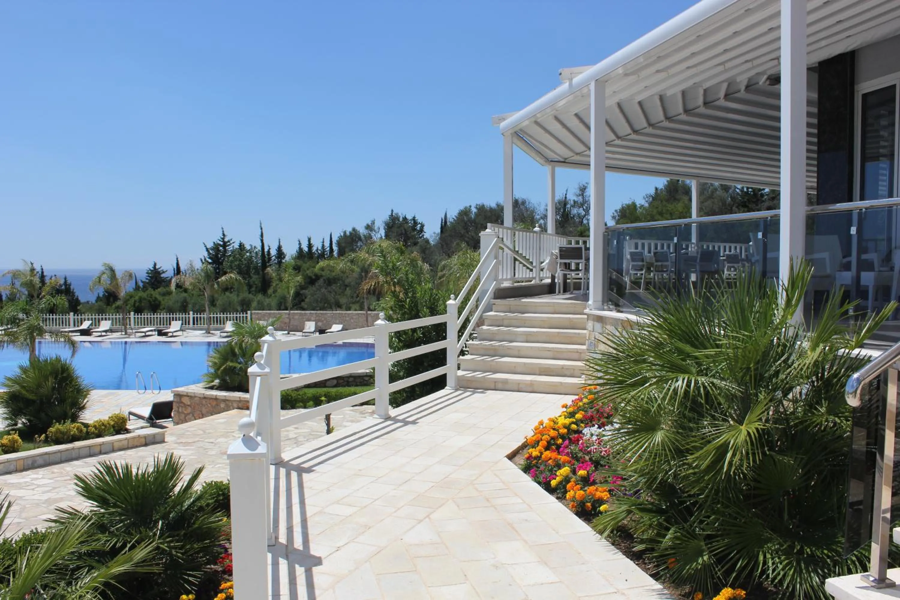 Balcony/Terrace in Elysium Hotel