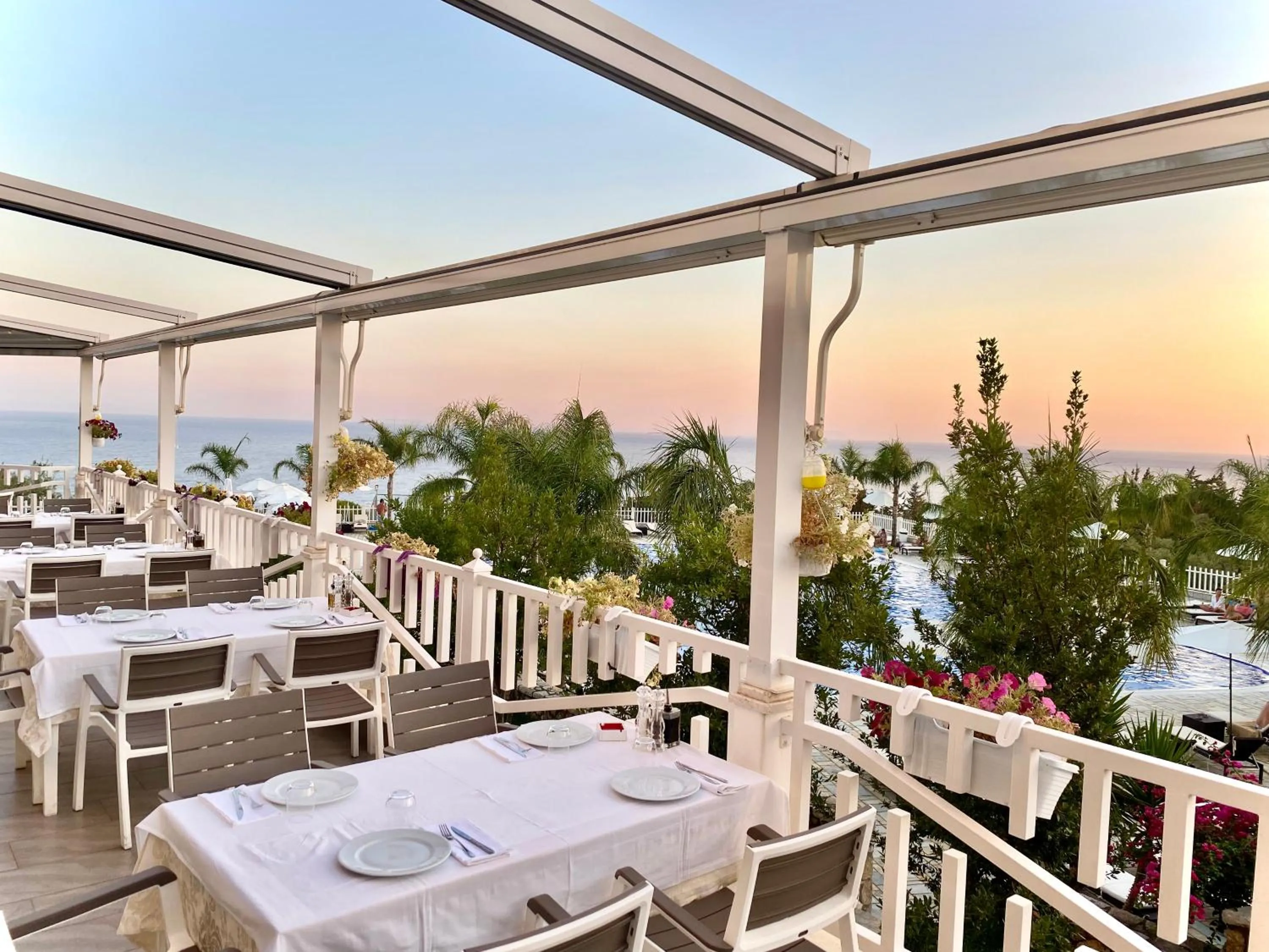 Elysium Hotel