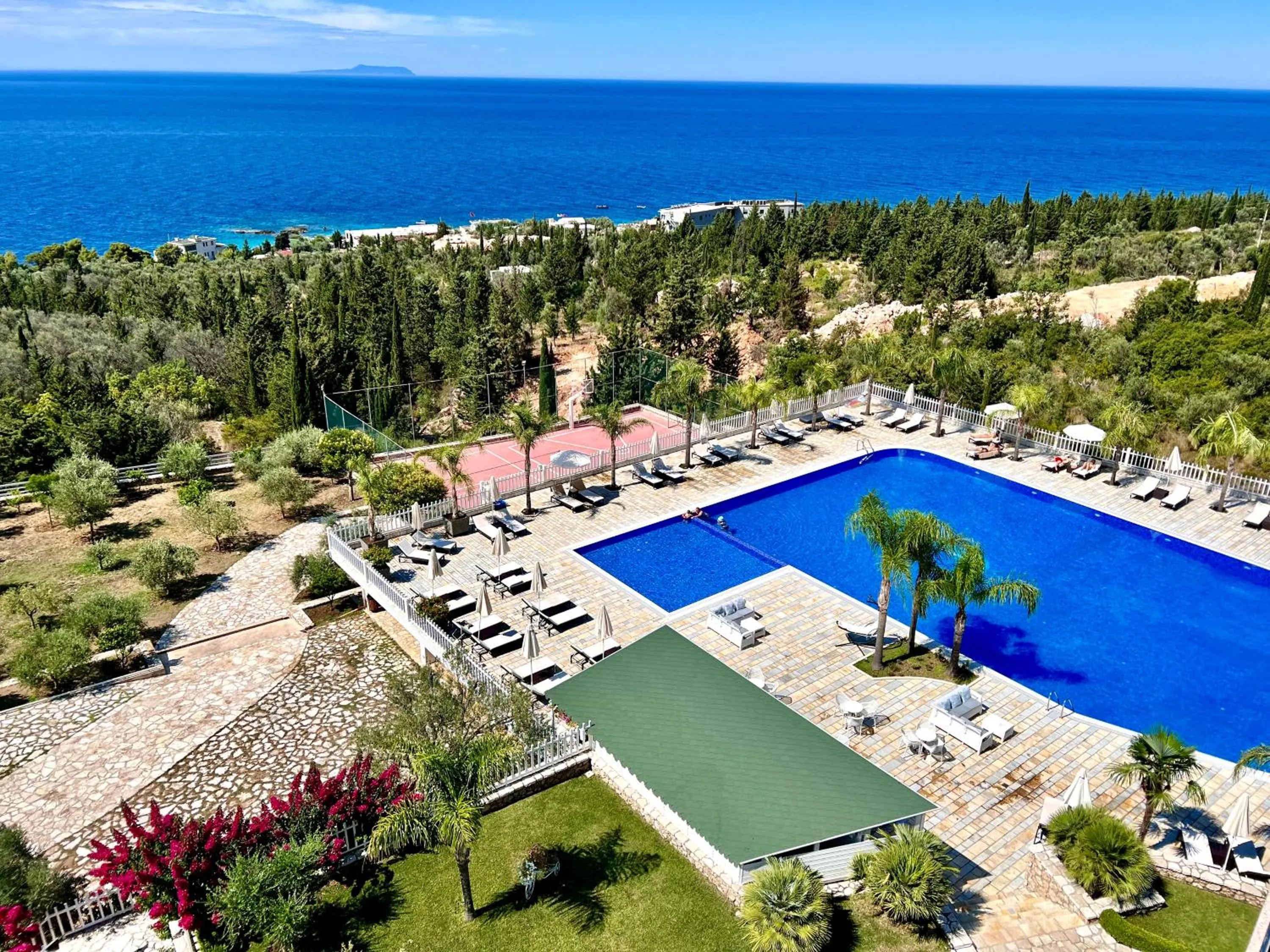 Elysium Hotel