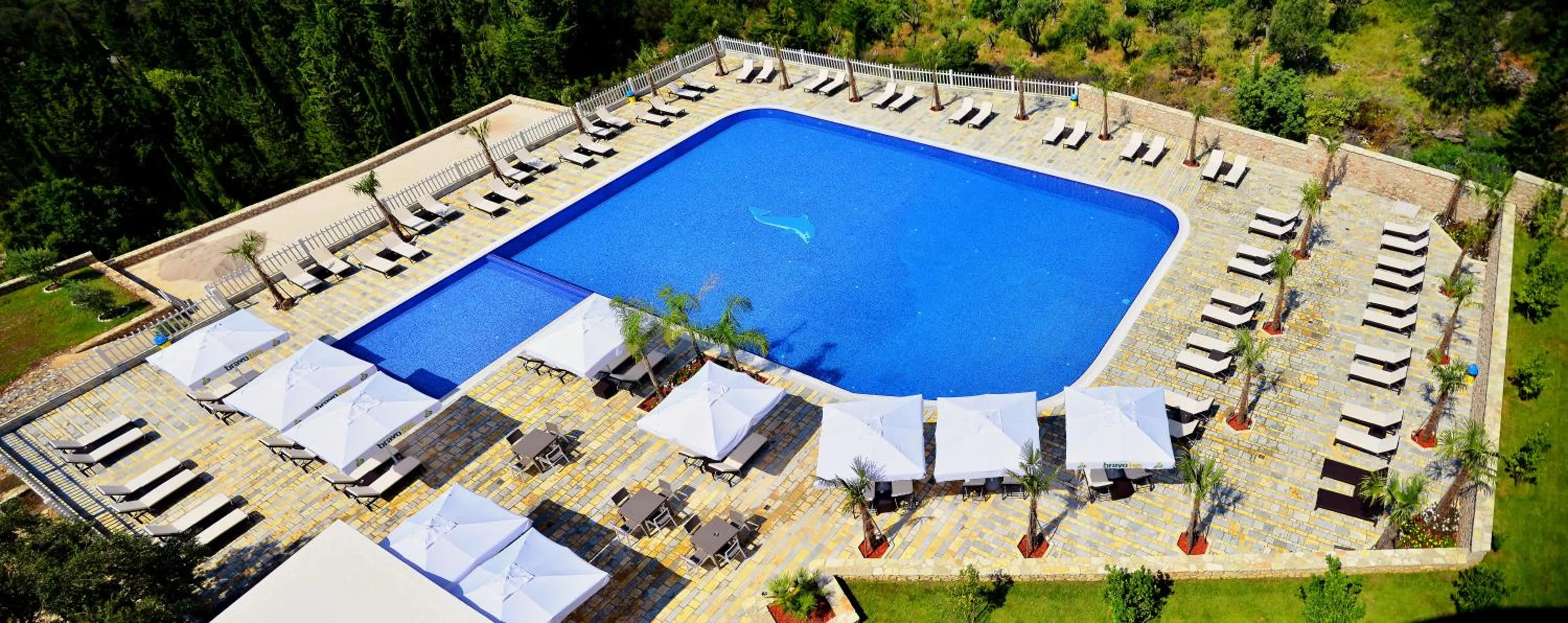 Swimming pool in Elysium Hotel