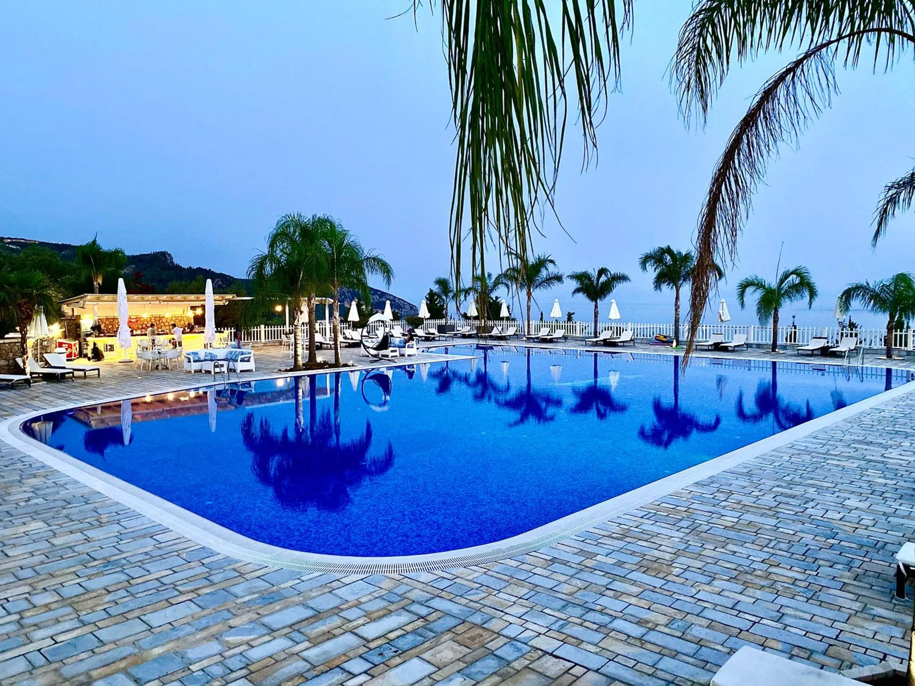 Elysium Hotel