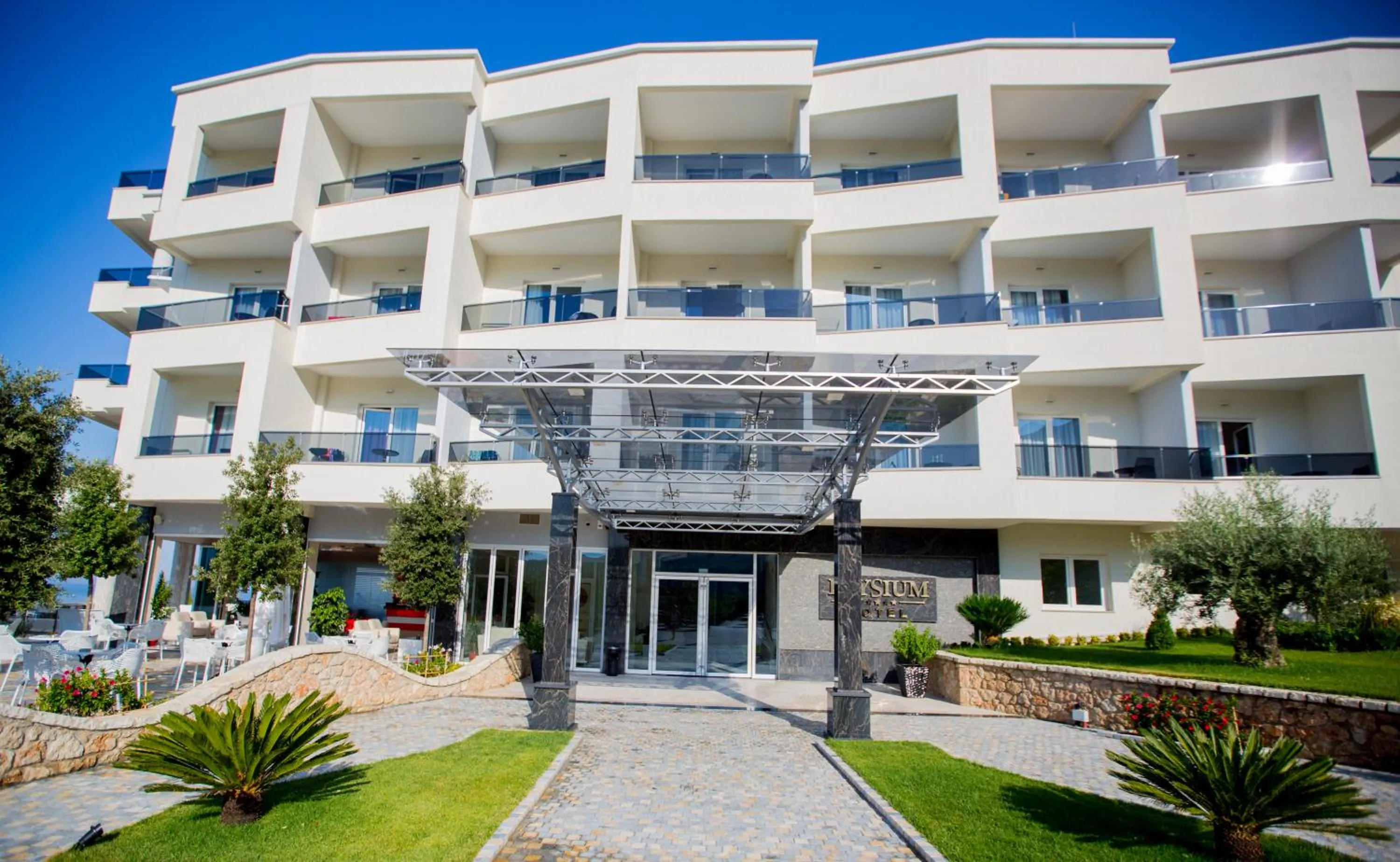Facade/entrance in Elysium Hotel