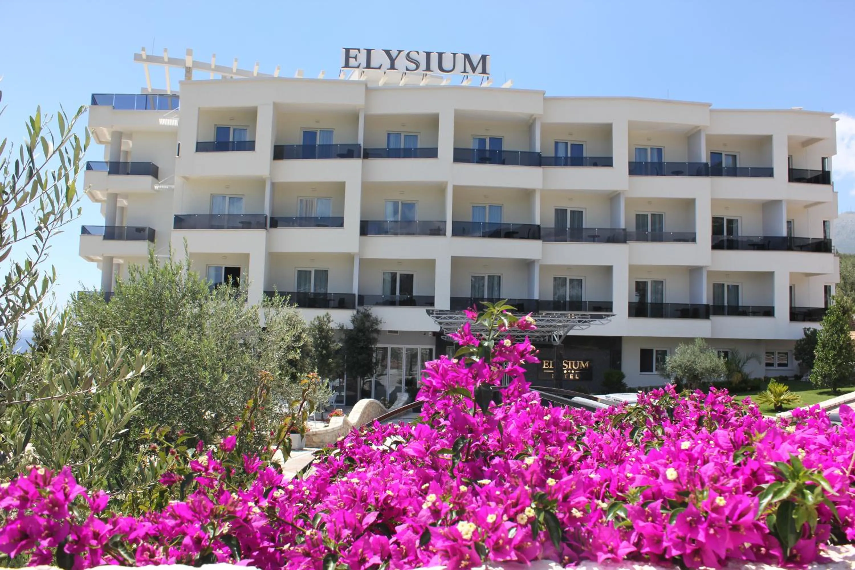 Facade/entrance in Elysium Hotel