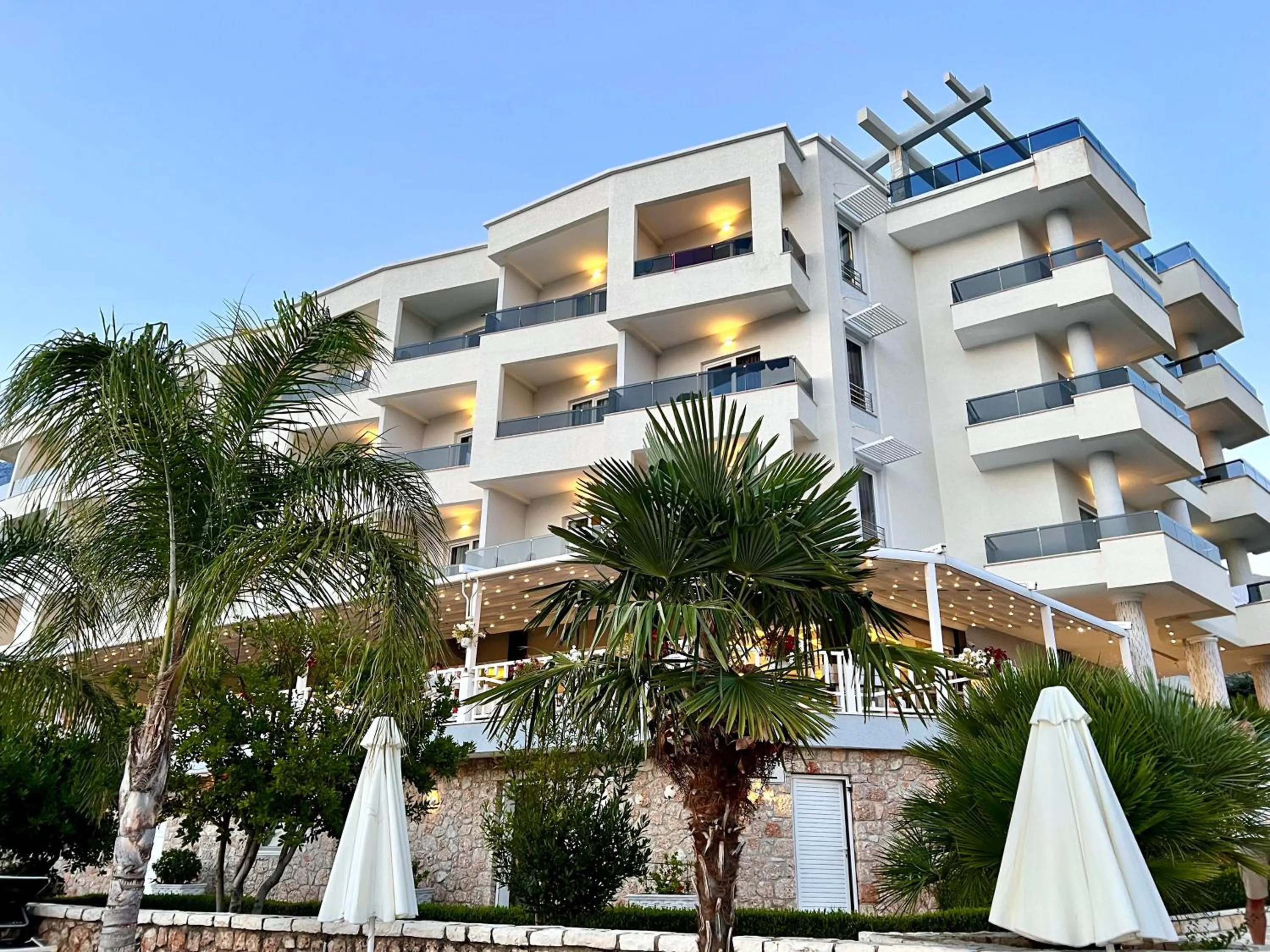 Elysium Hotel