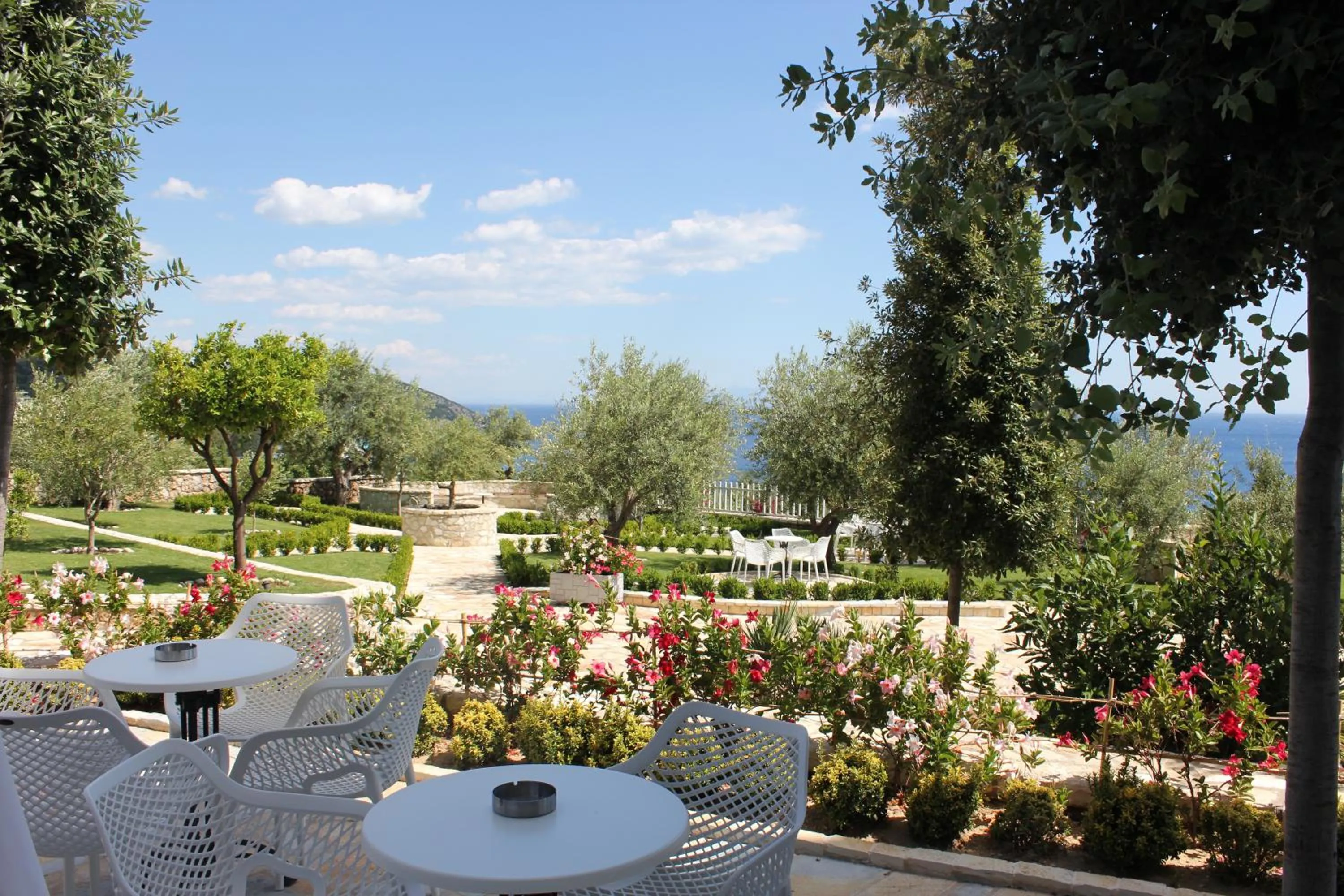 Garden in Elysium Hotel