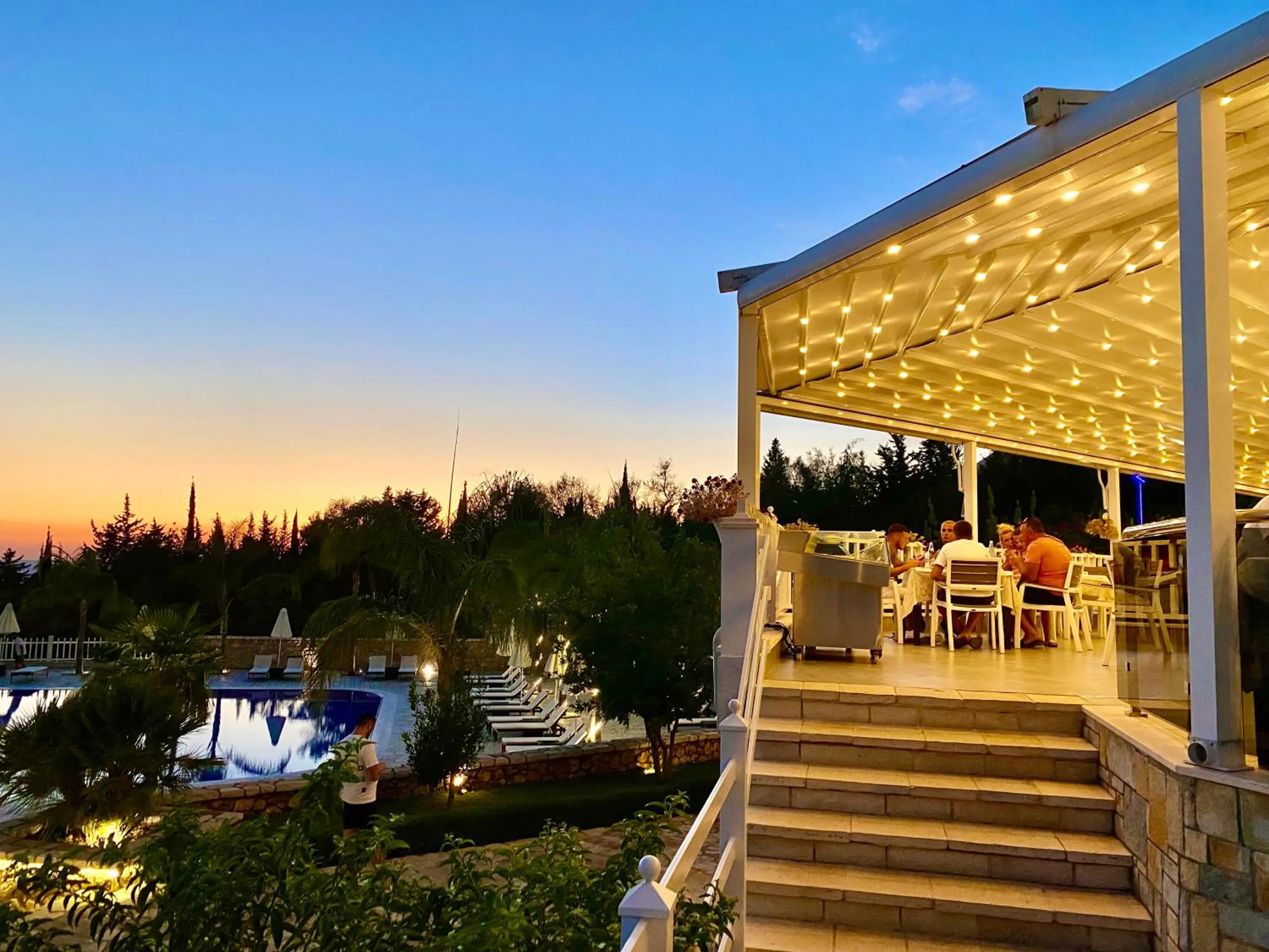 Elysium Hotel