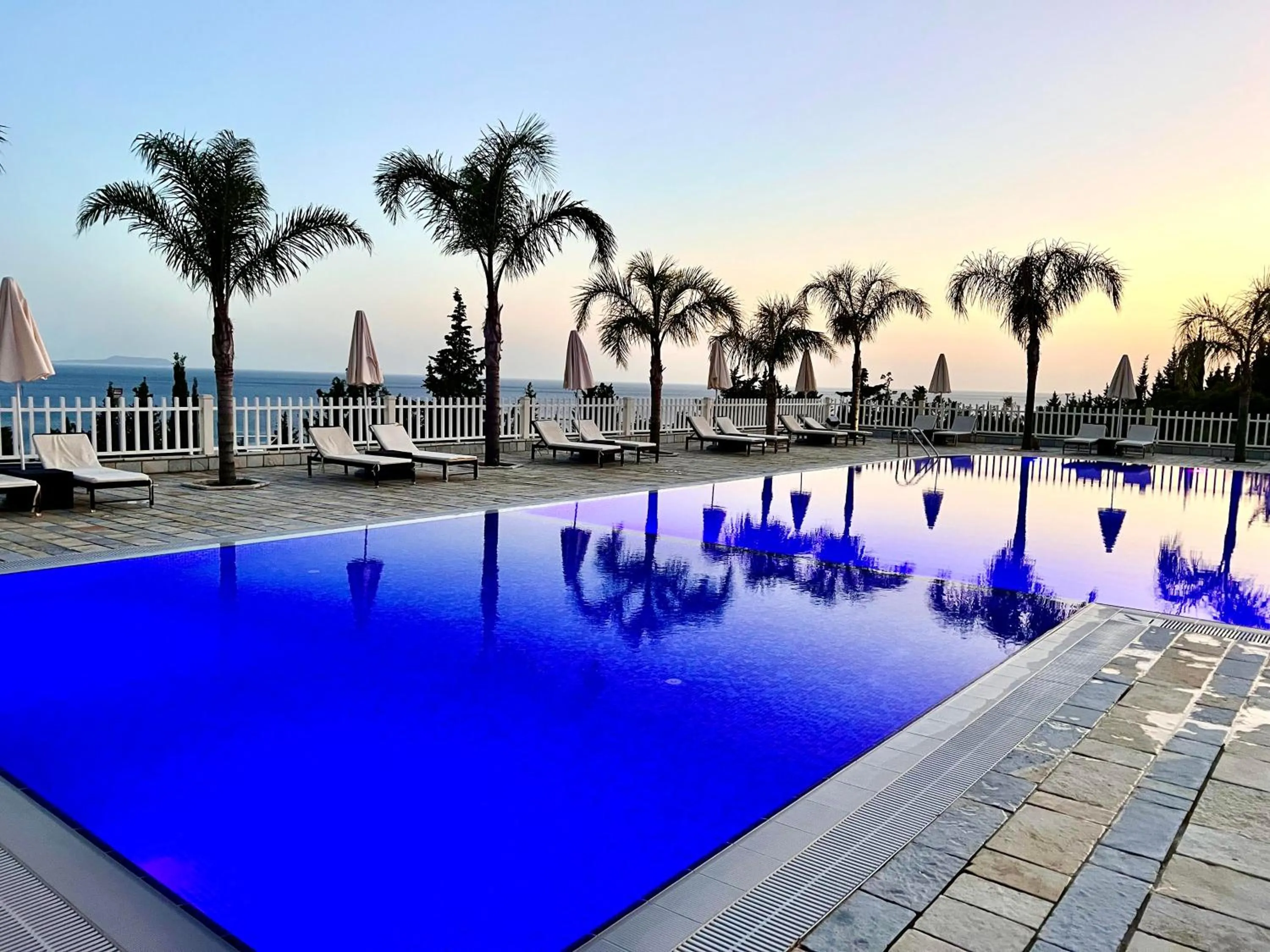 Elysium Hotel