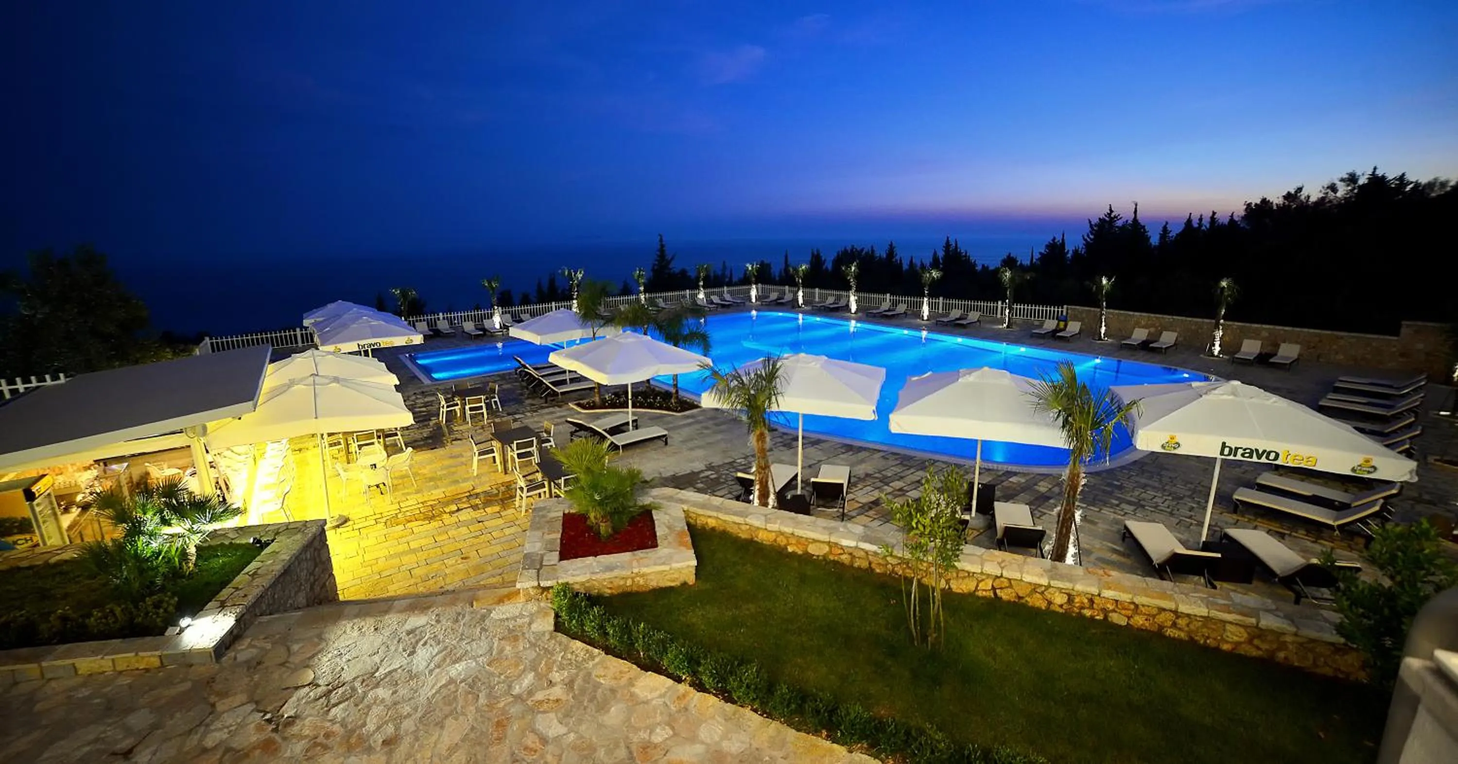 Swimming pool in Elysium Hotel