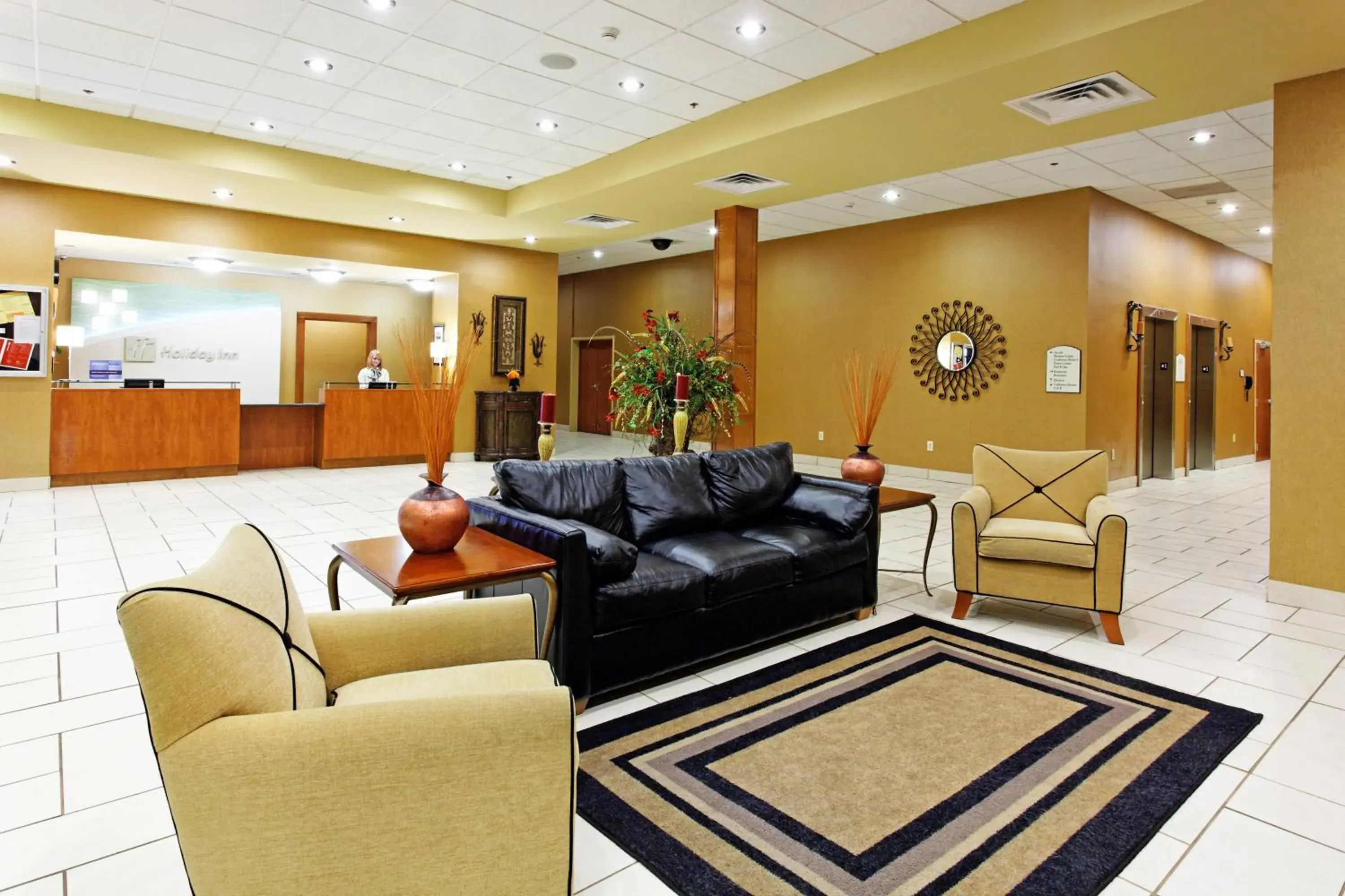 Property building in Holiday Inn Hotels Batesville by IHG Property building in Holiday Inn Hotels Batesville by IHG