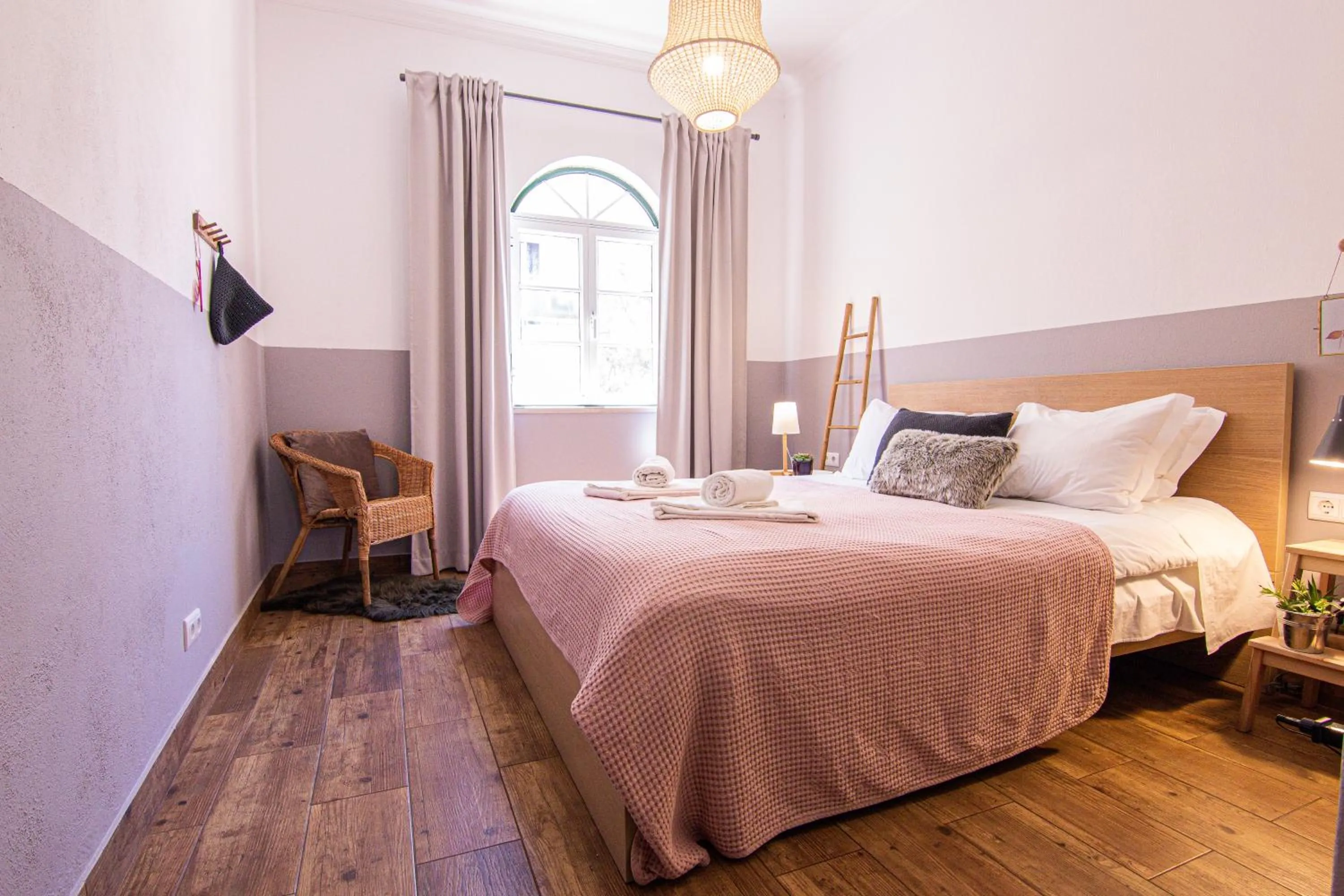 Bed in Faro Central - Holiday Apartments