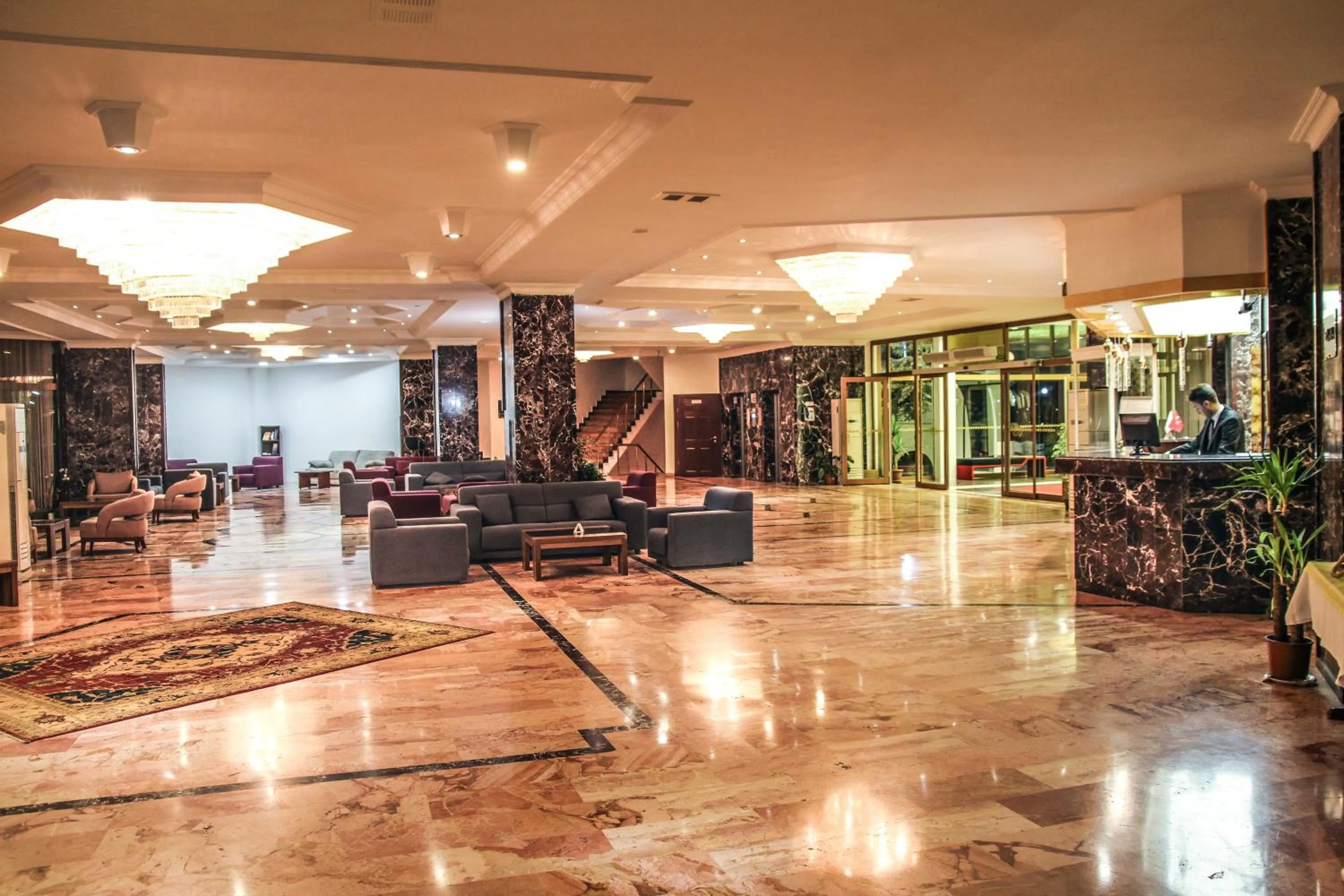 Lobby or reception in SIGNATURE GARDEN AVANOS Hotel & SPA