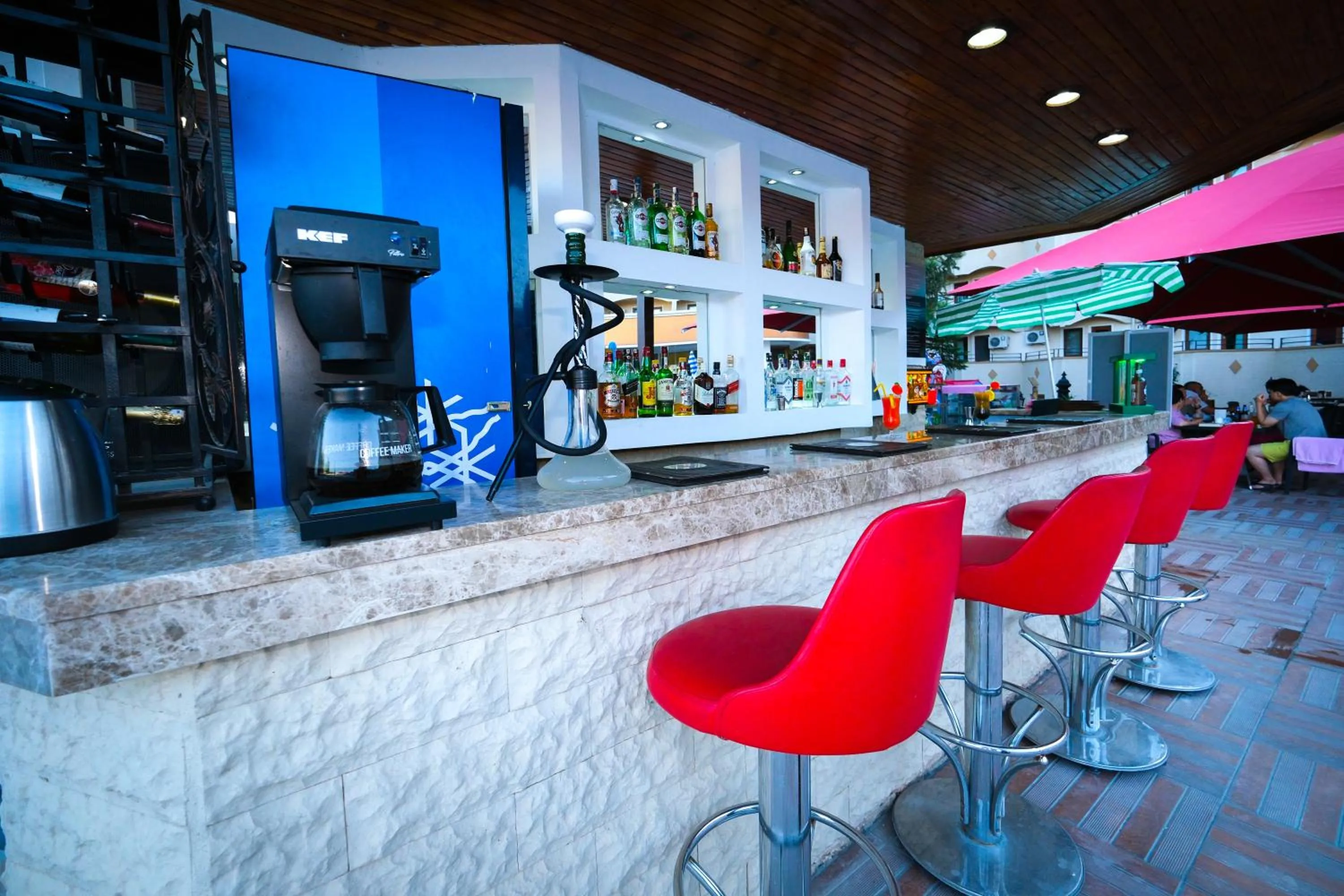 Lounge or bar in SIGNATURE GARDEN AVANOS Hotel & SPA